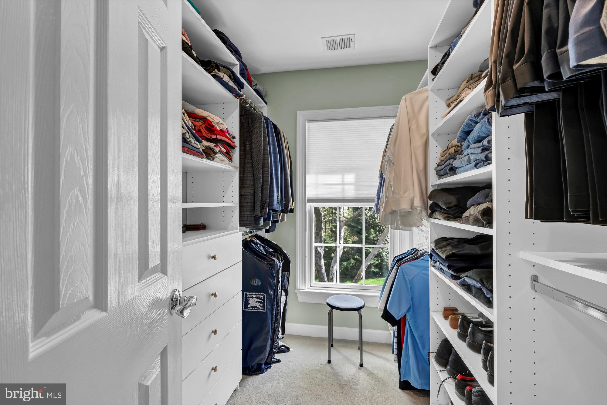 MANORS AT WOLF TRAP - Residential