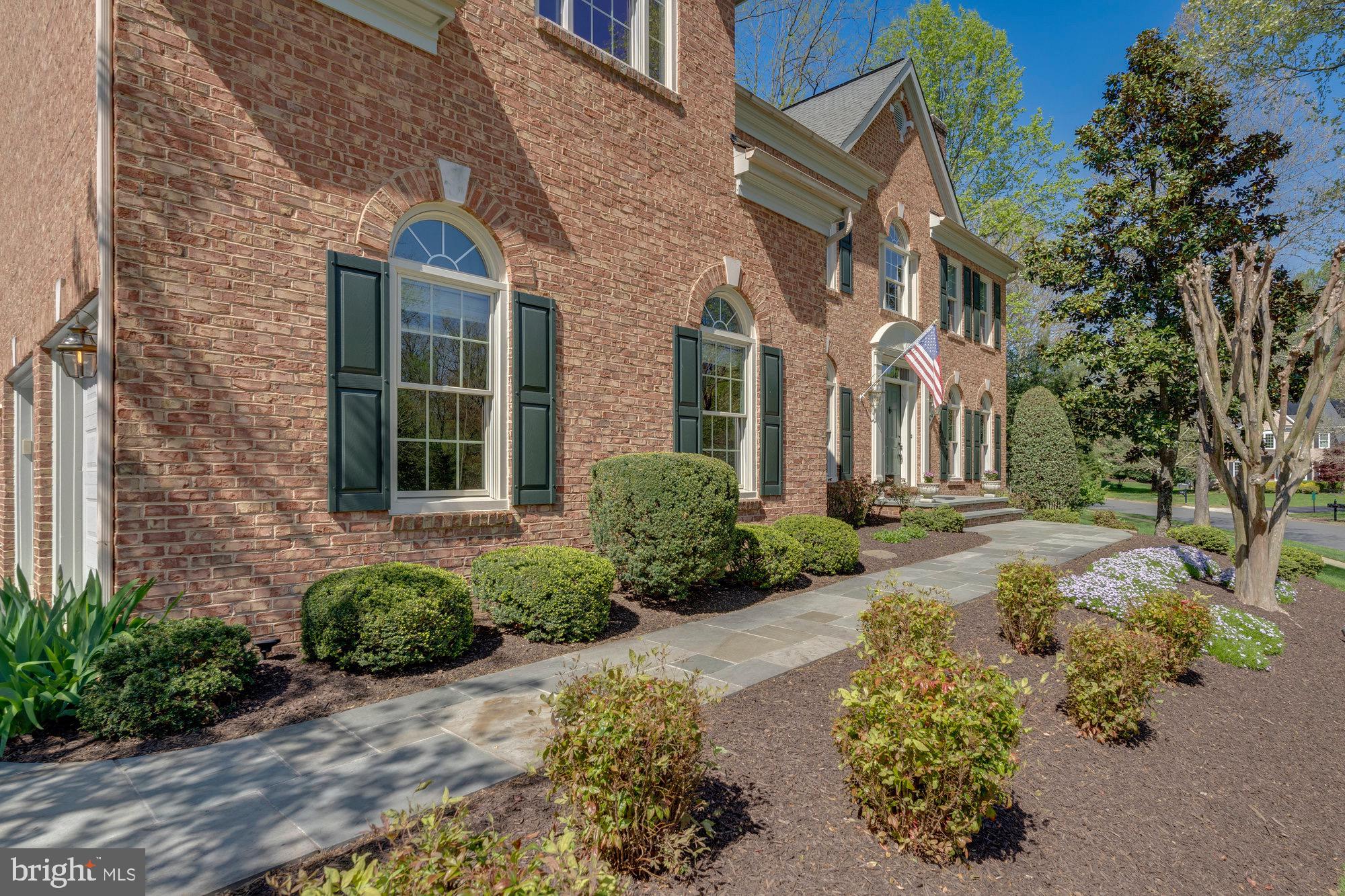 MANORS AT WOLF TRAP - Residential