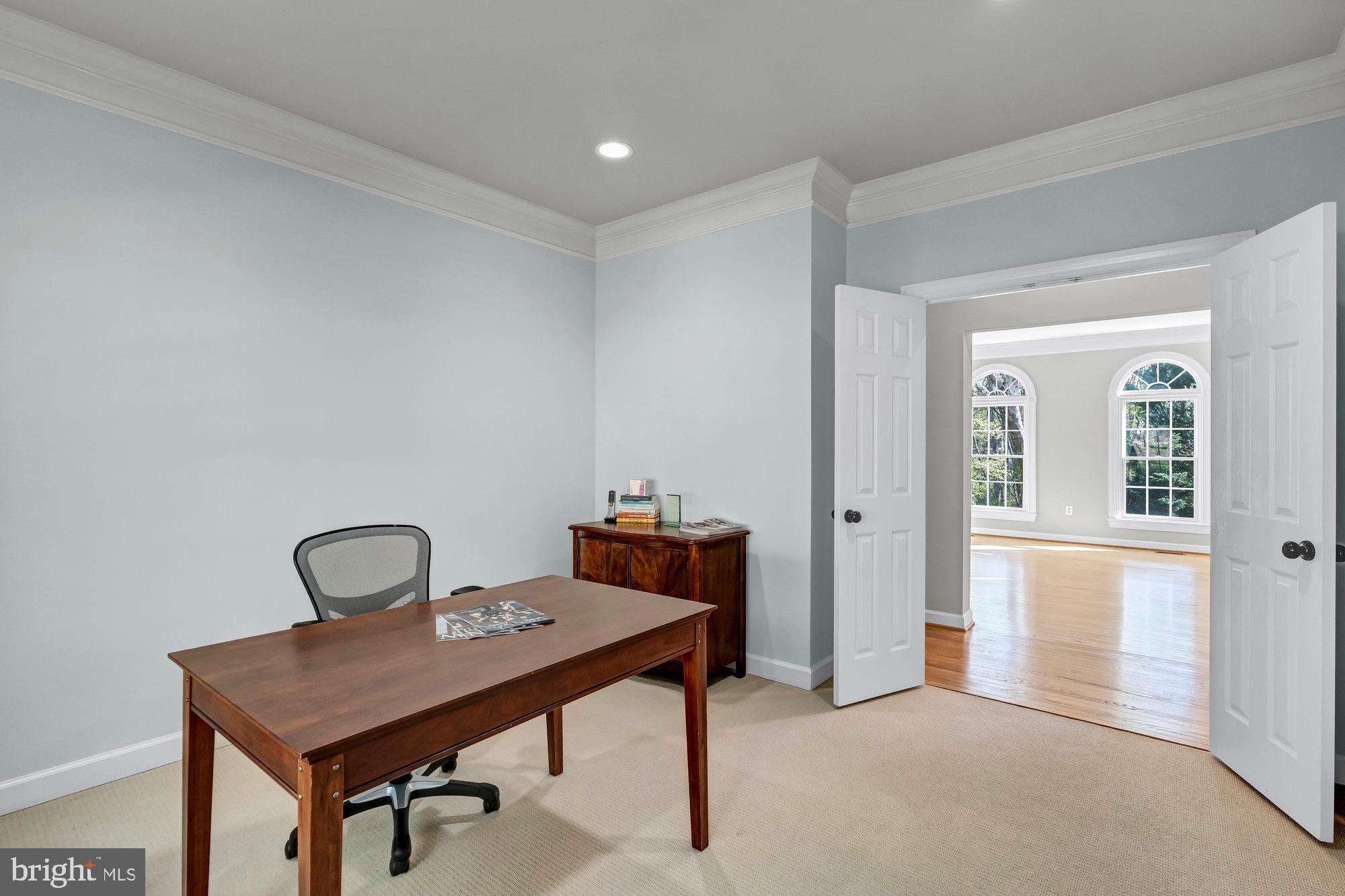 MANORS AT WOLF TRAP - Residential