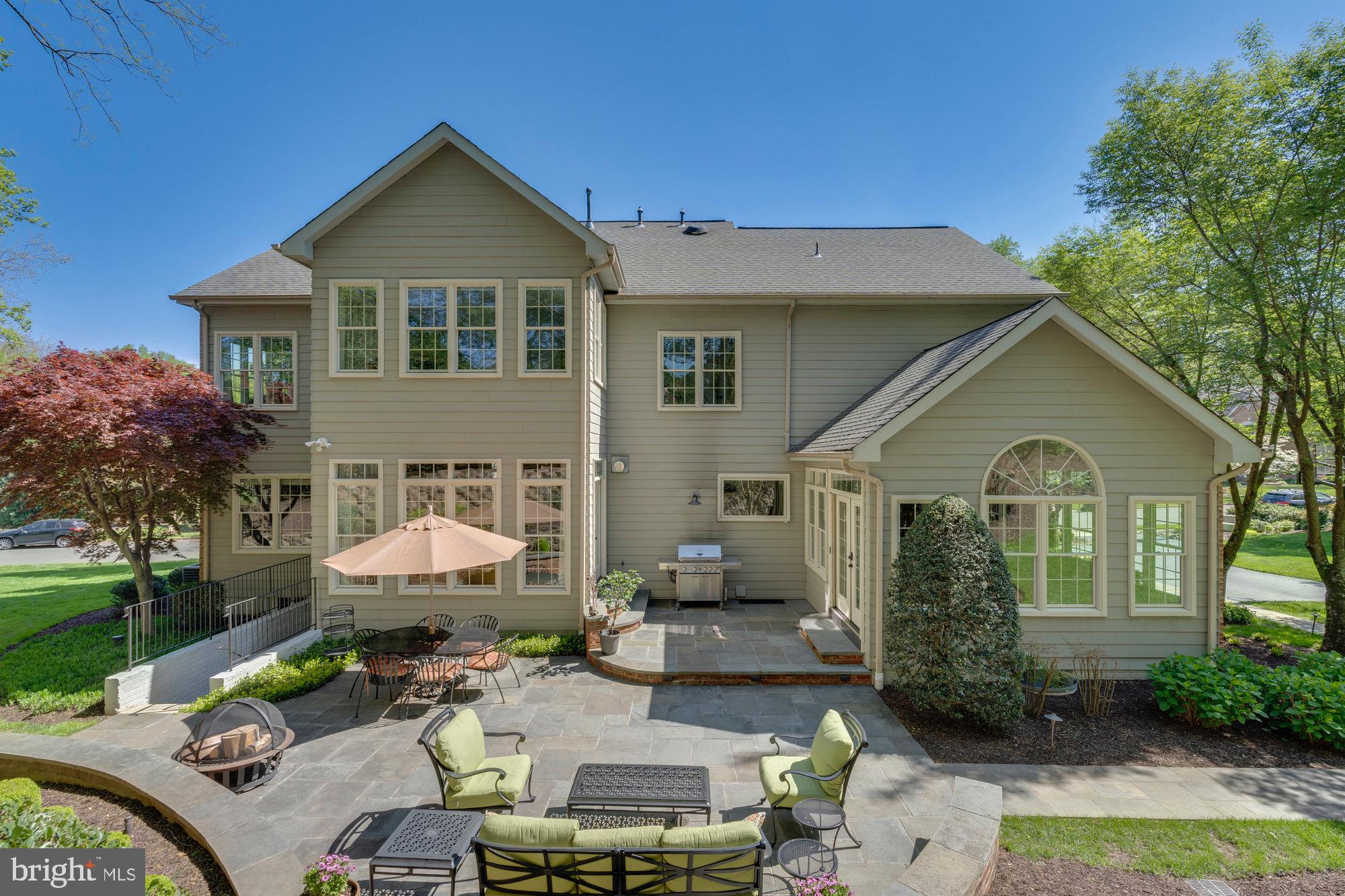 MANORS AT WOLF TRAP - Residential