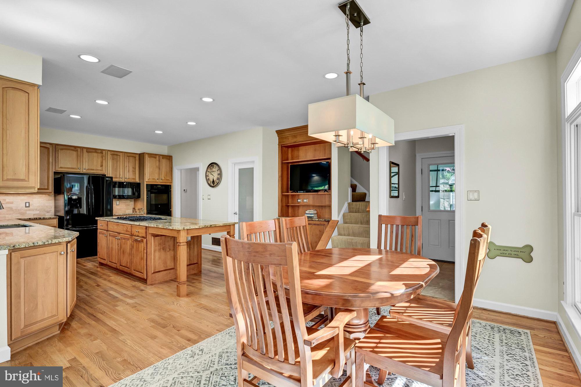 MANORS AT WOLF TRAP - Residential