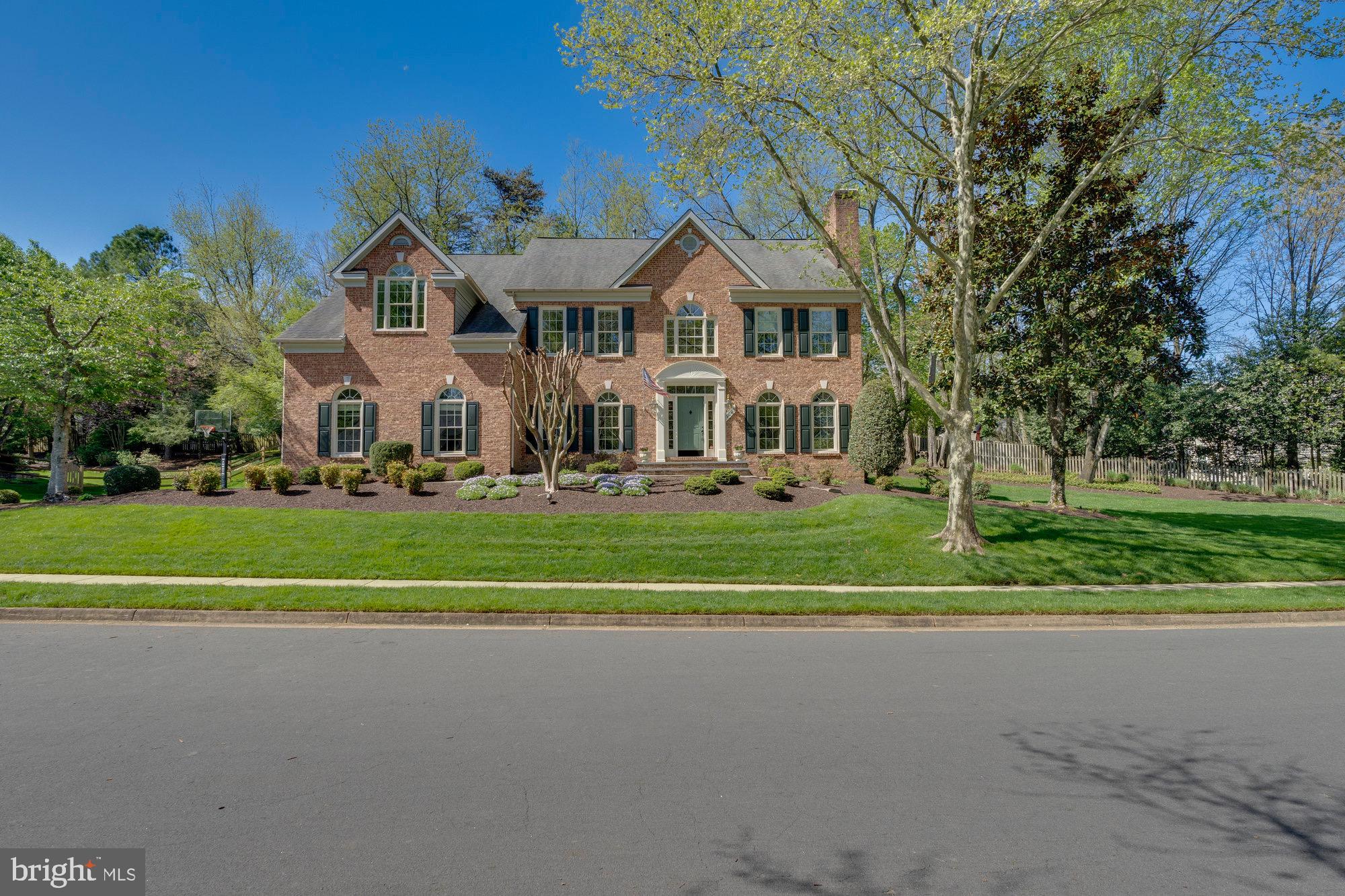 MANORS AT WOLF TRAP - Residential