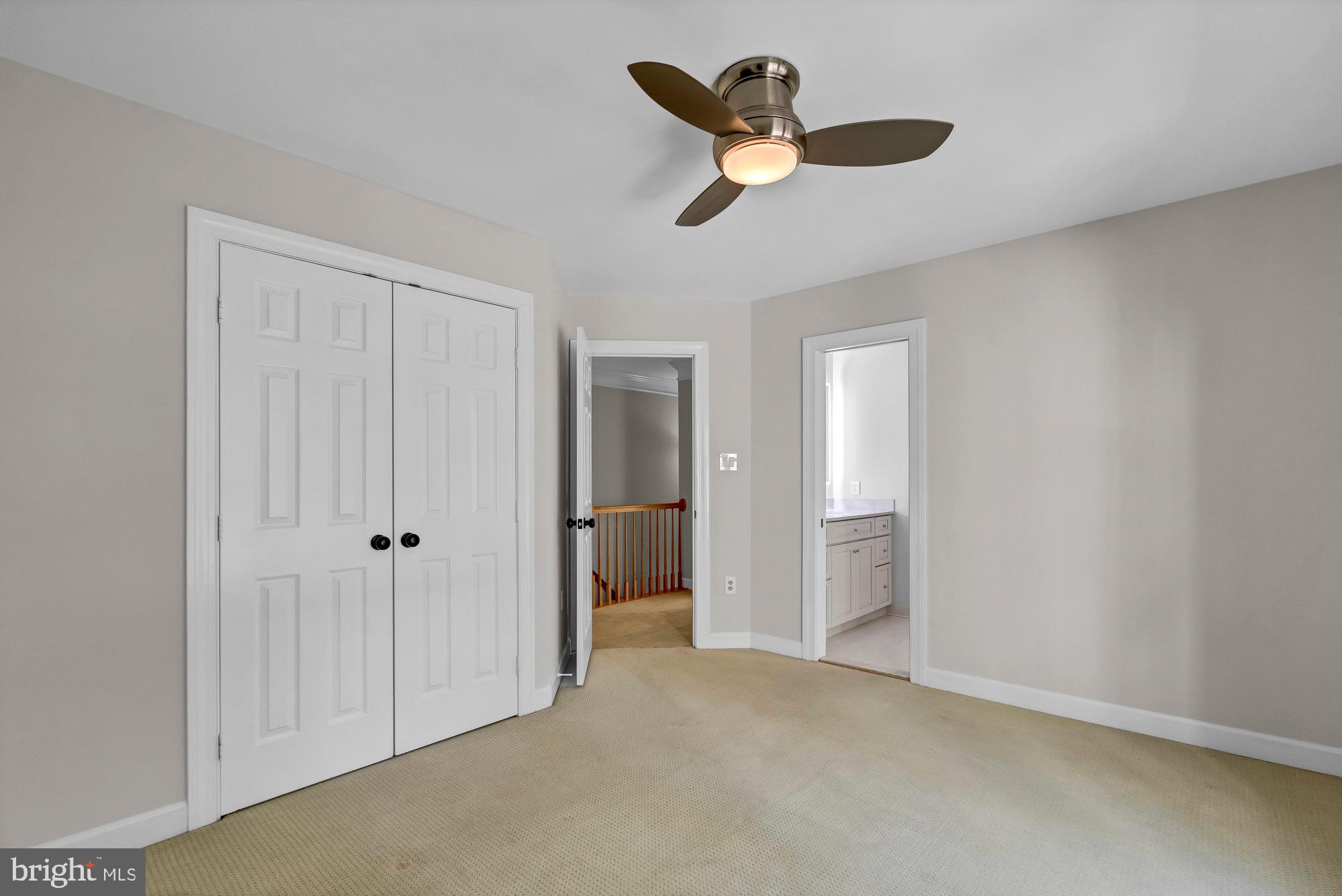 MANORS AT WOLF TRAP - Residential