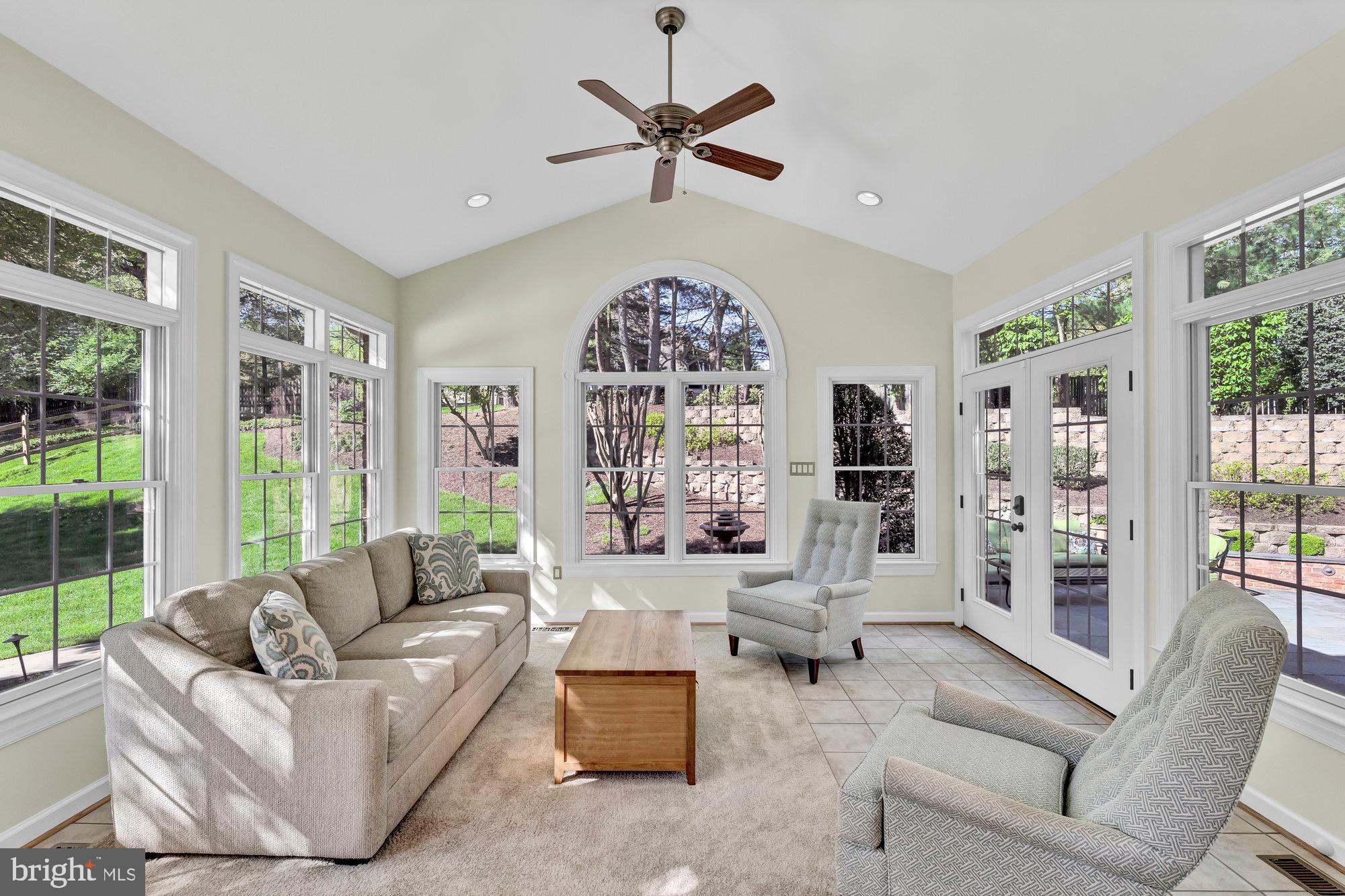 MANORS AT WOLF TRAP - Residential