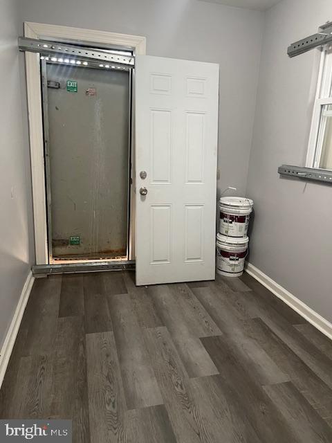 PORT RICHMOND - Residential Lease