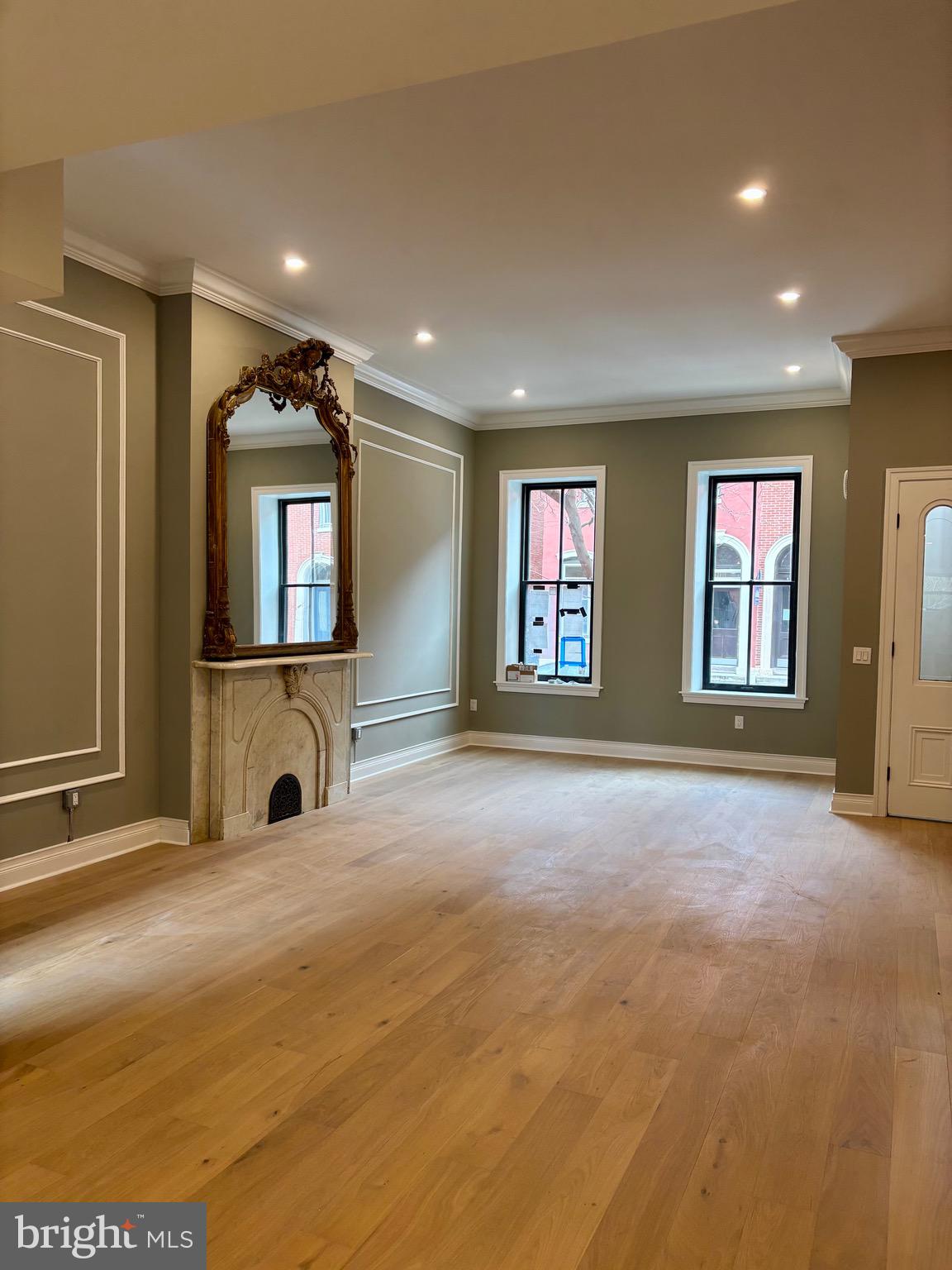 SPRING GARDEN - Residential