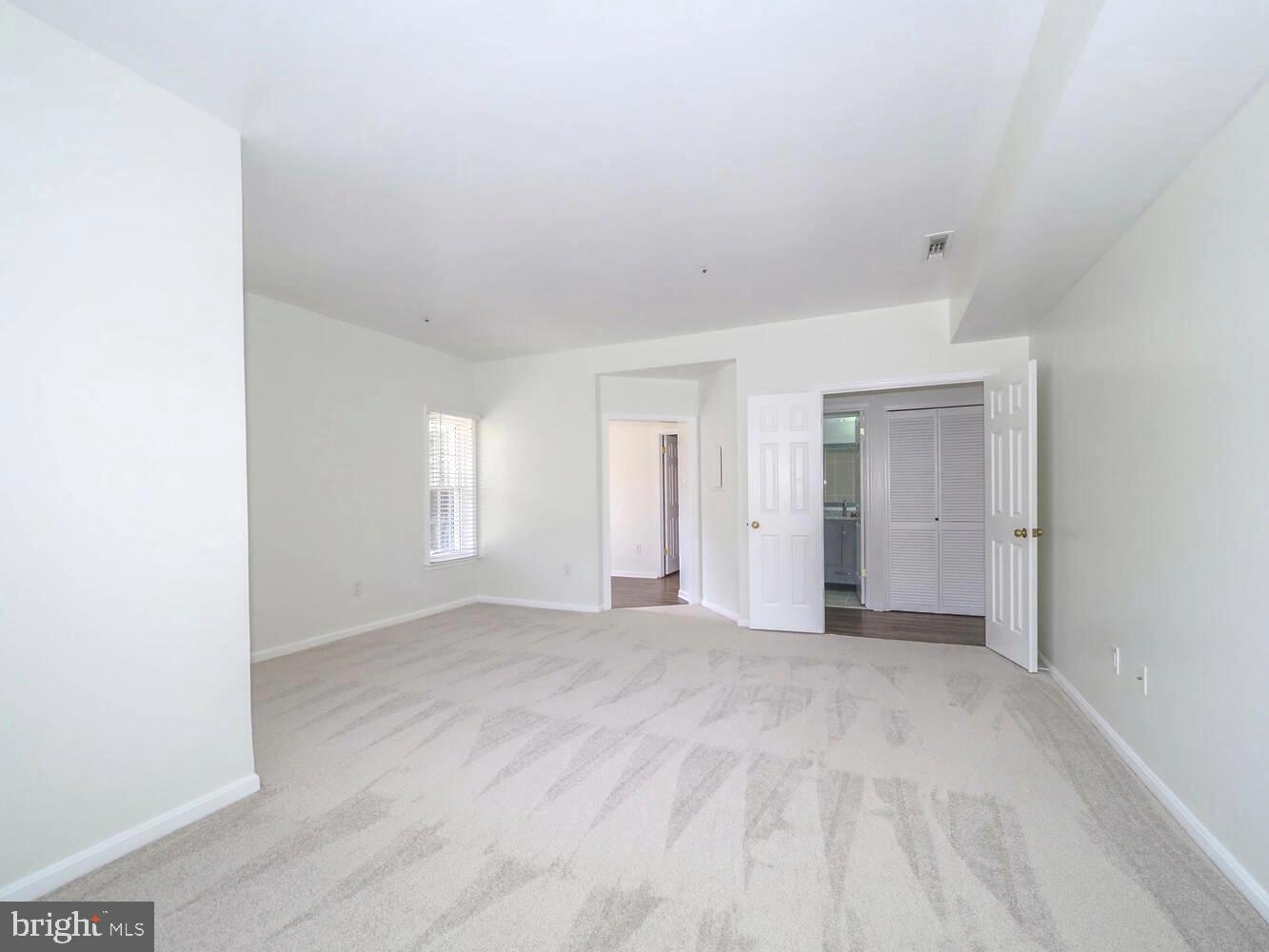 RIVA TRACE/SUMMER PLACE - Residential