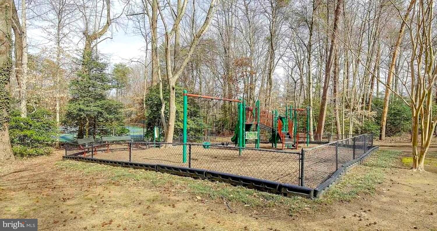 RIVA TRACE/SUMMER PLACE - Residential