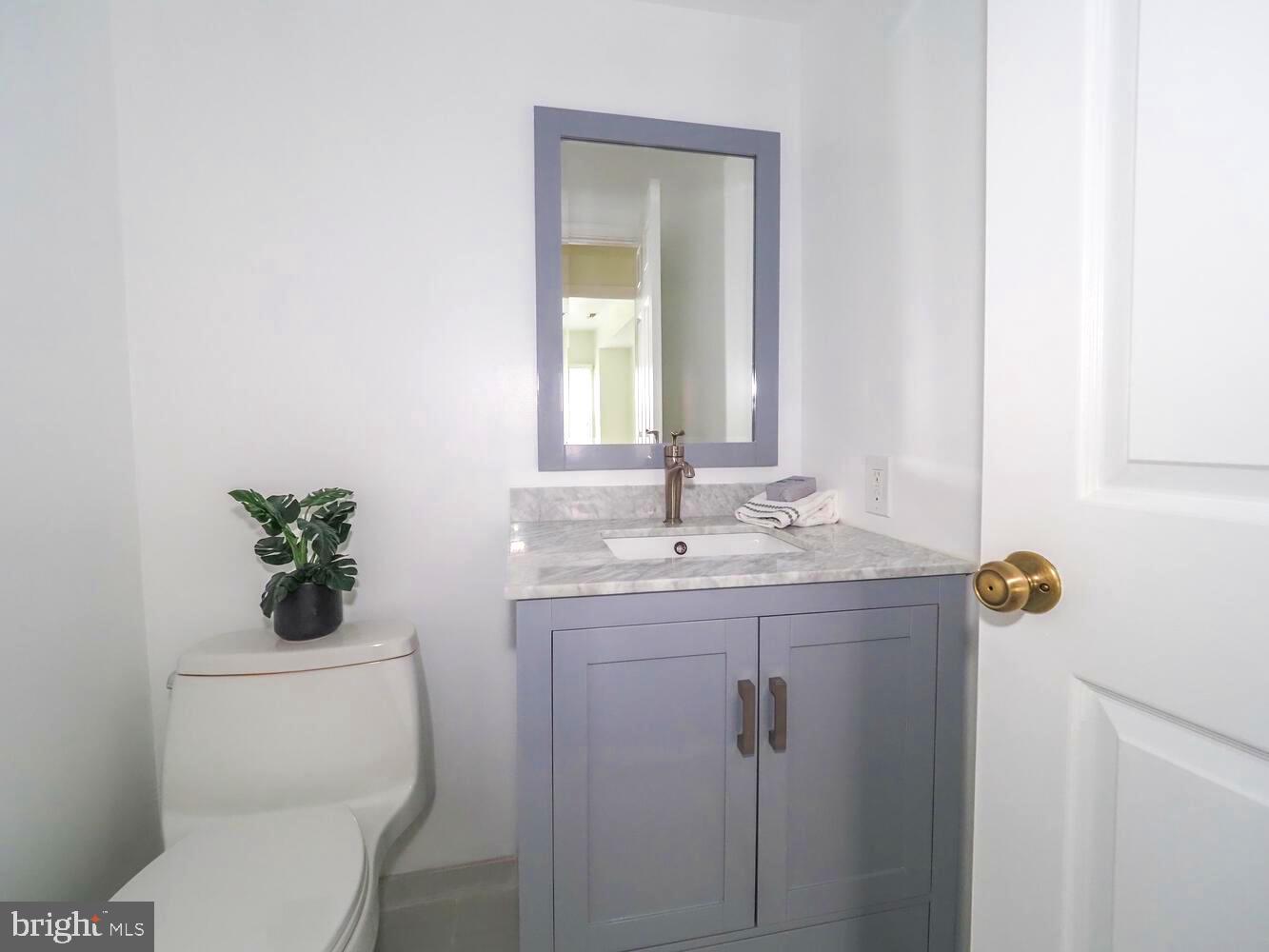 RIVA TRACE/SUMMER PLACE - Residential