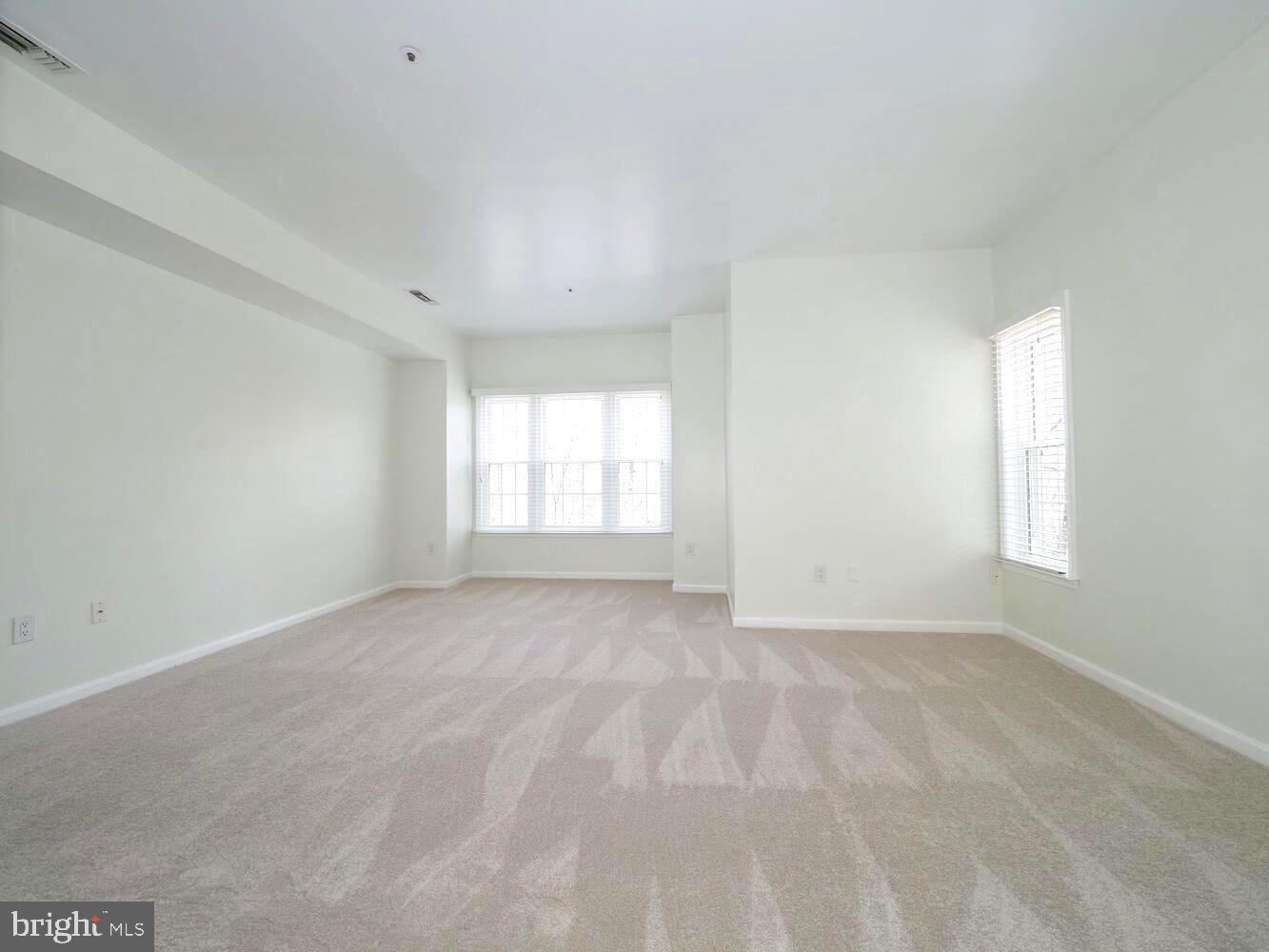 RIVA TRACE/SUMMER PLACE - Residential