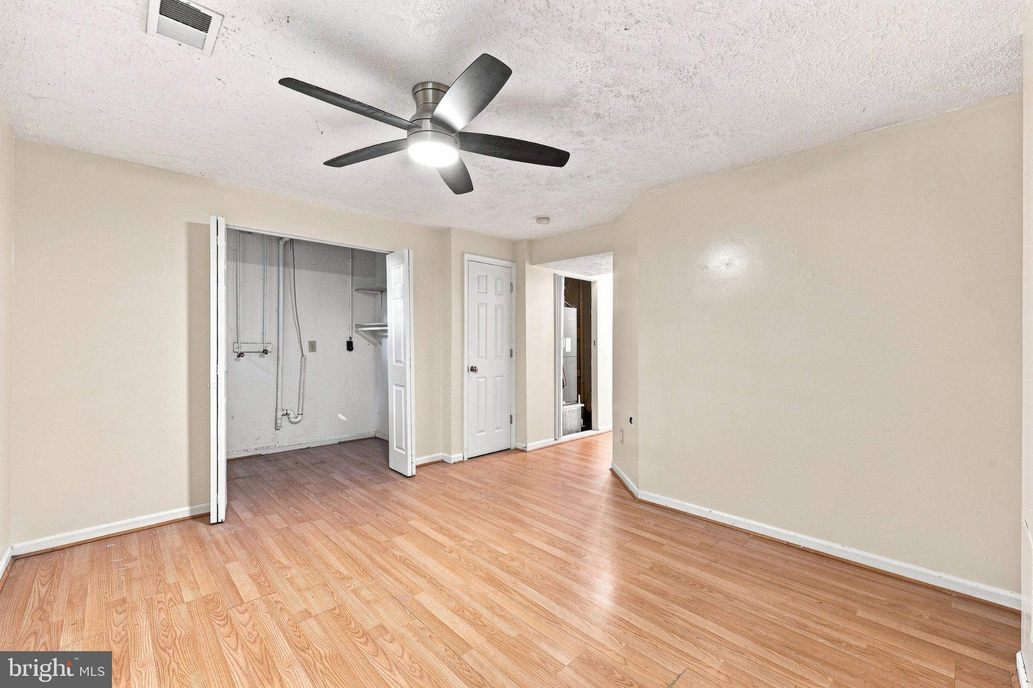 55 THORNBERRY DRIVE W