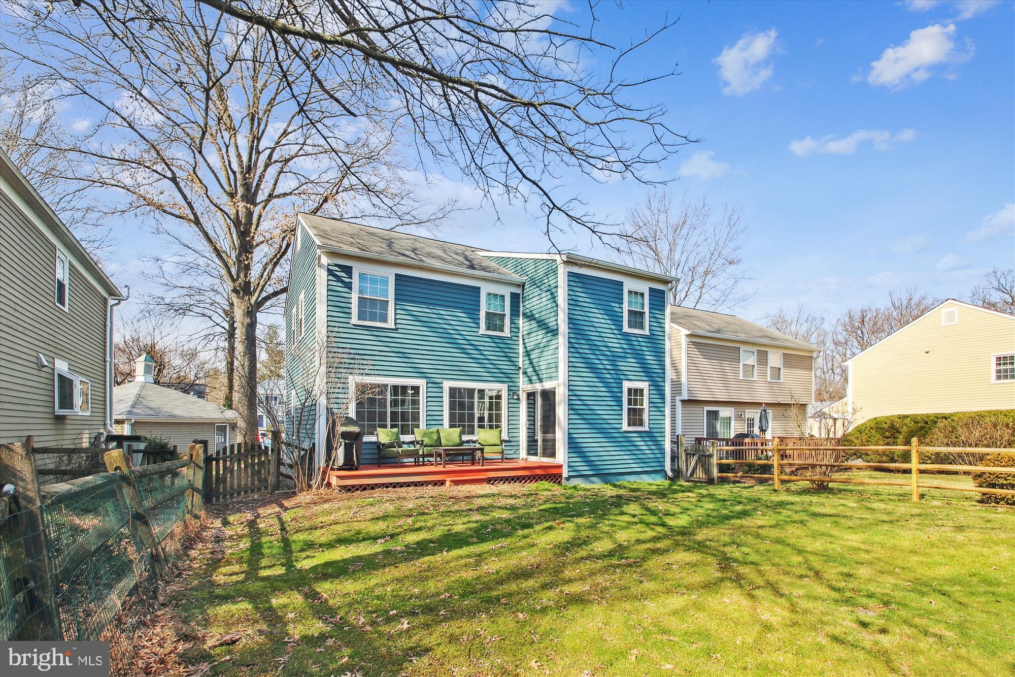 VILLAGE OF CLARYS FOREST - Residential