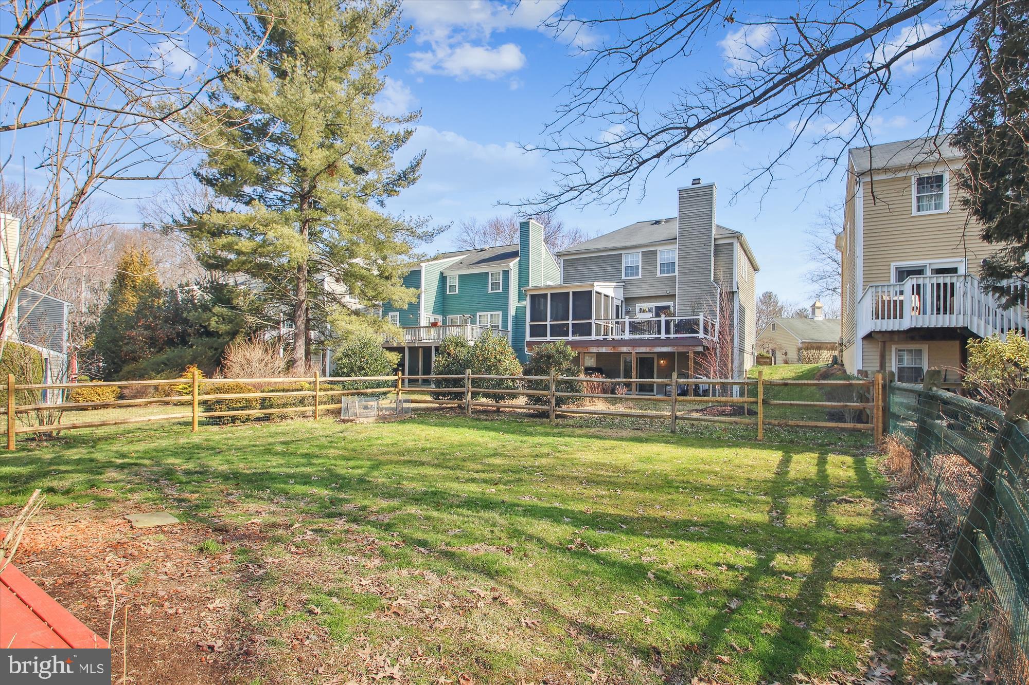 VILLAGE OF CLARYS FOREST - Residential