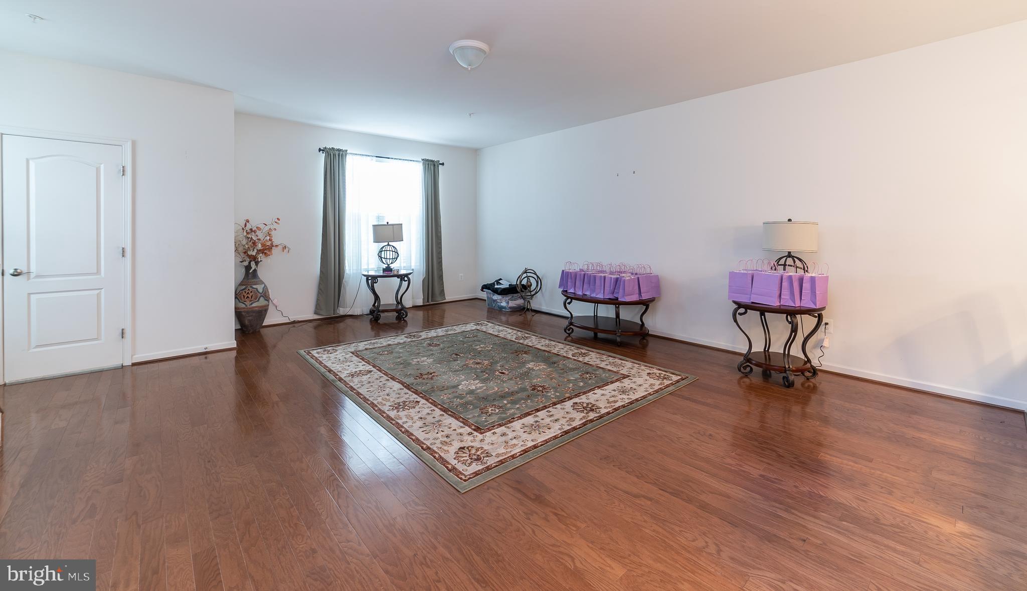 BALLARD GREEN - Residential