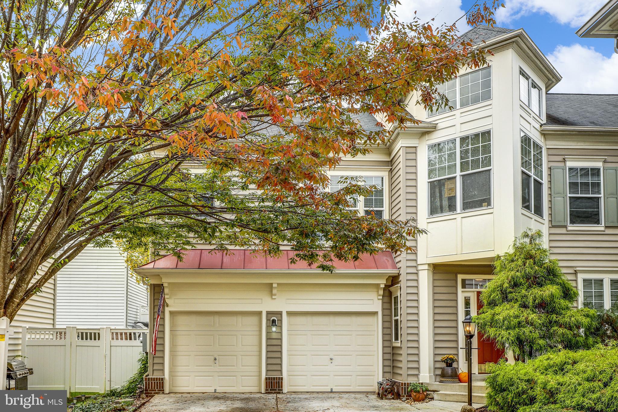 MEADOWS AT MORRIS FARM - Residential