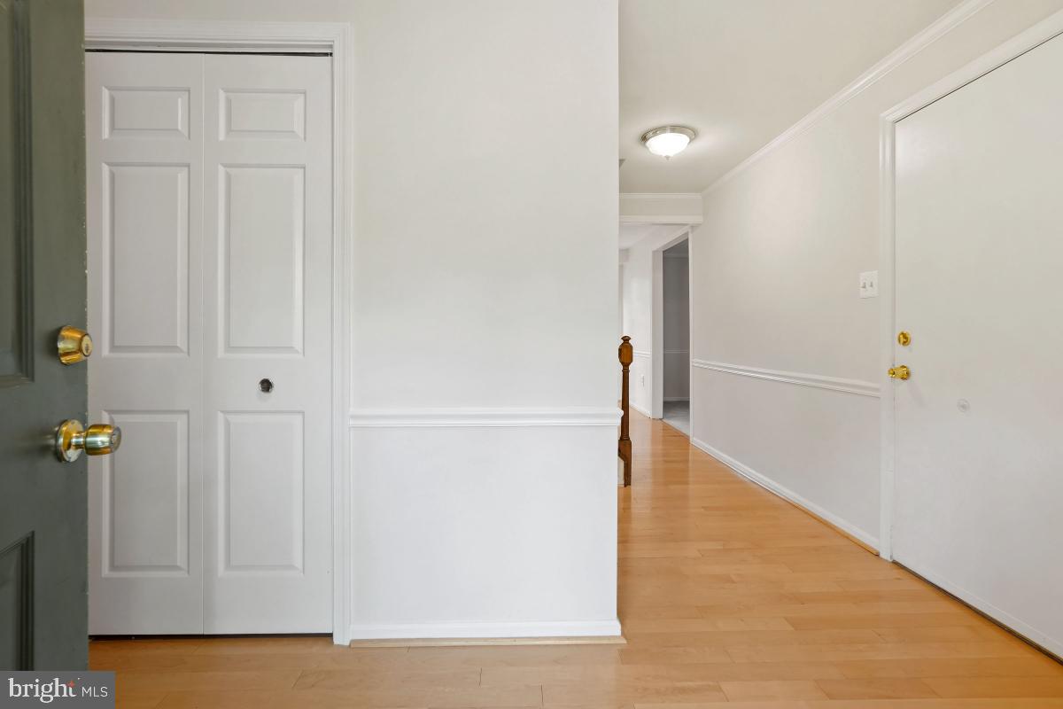 DERWOOD STATION - Residential Lease