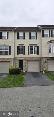 2702 HUNT CLUB DR # 2, YORK, PA 17402 - Image c87fea6e9041f3848e23e6fa17e02b0e/1115644609