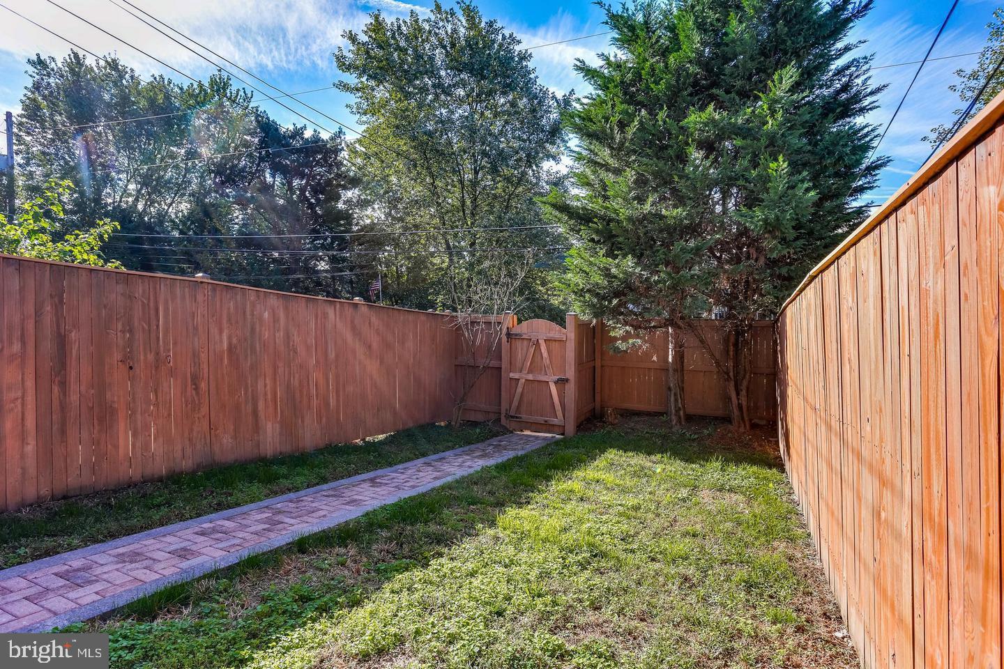 TOWSON - Residential Lease