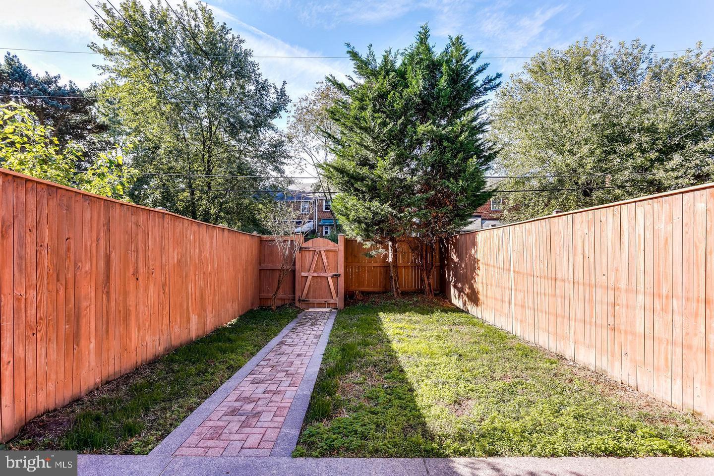 TOWSON - Residential Lease