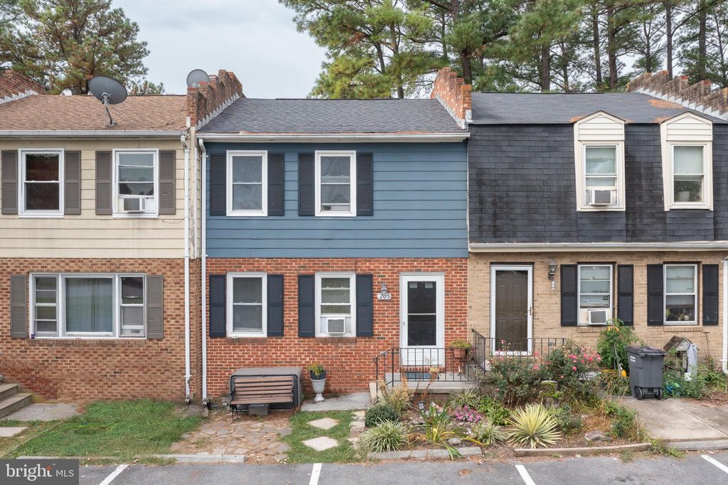Photo of 205 Brunswick Road, STEPHENS CITY, VA 22655 (MLS # VAFV2037028)