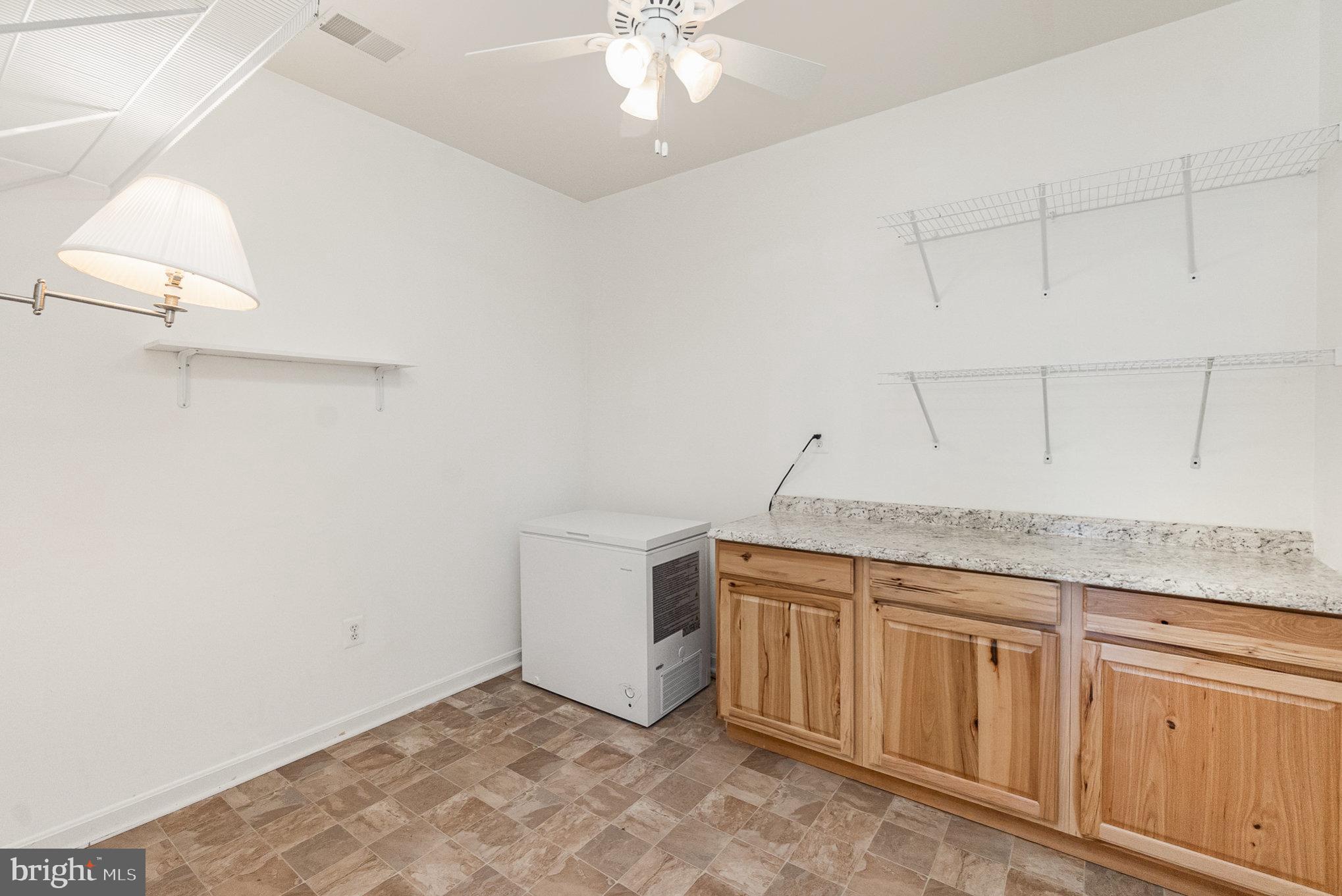 IRWINS CHOICE - Residential