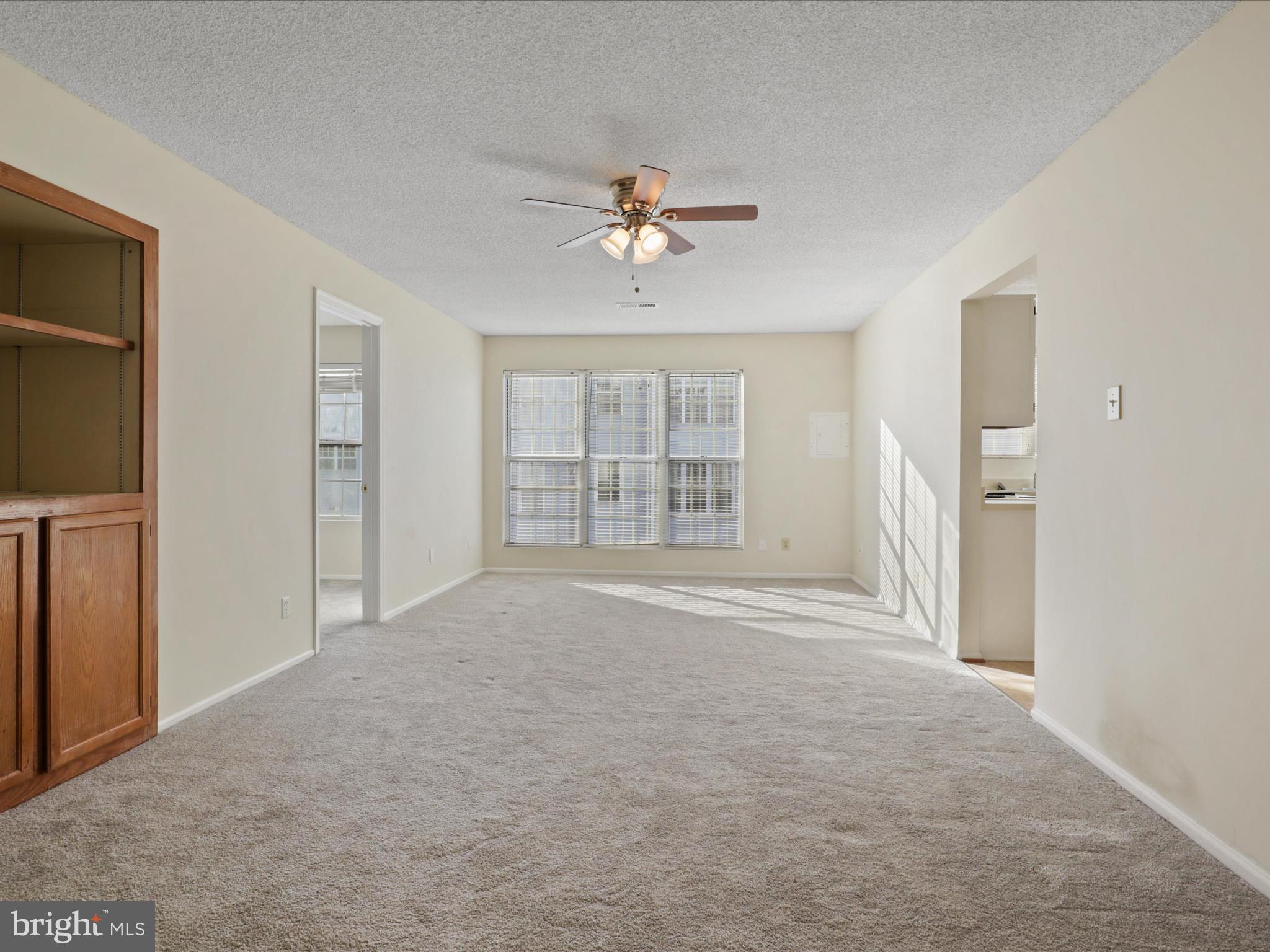 FOX CHASE/EXETER - Residential Lease