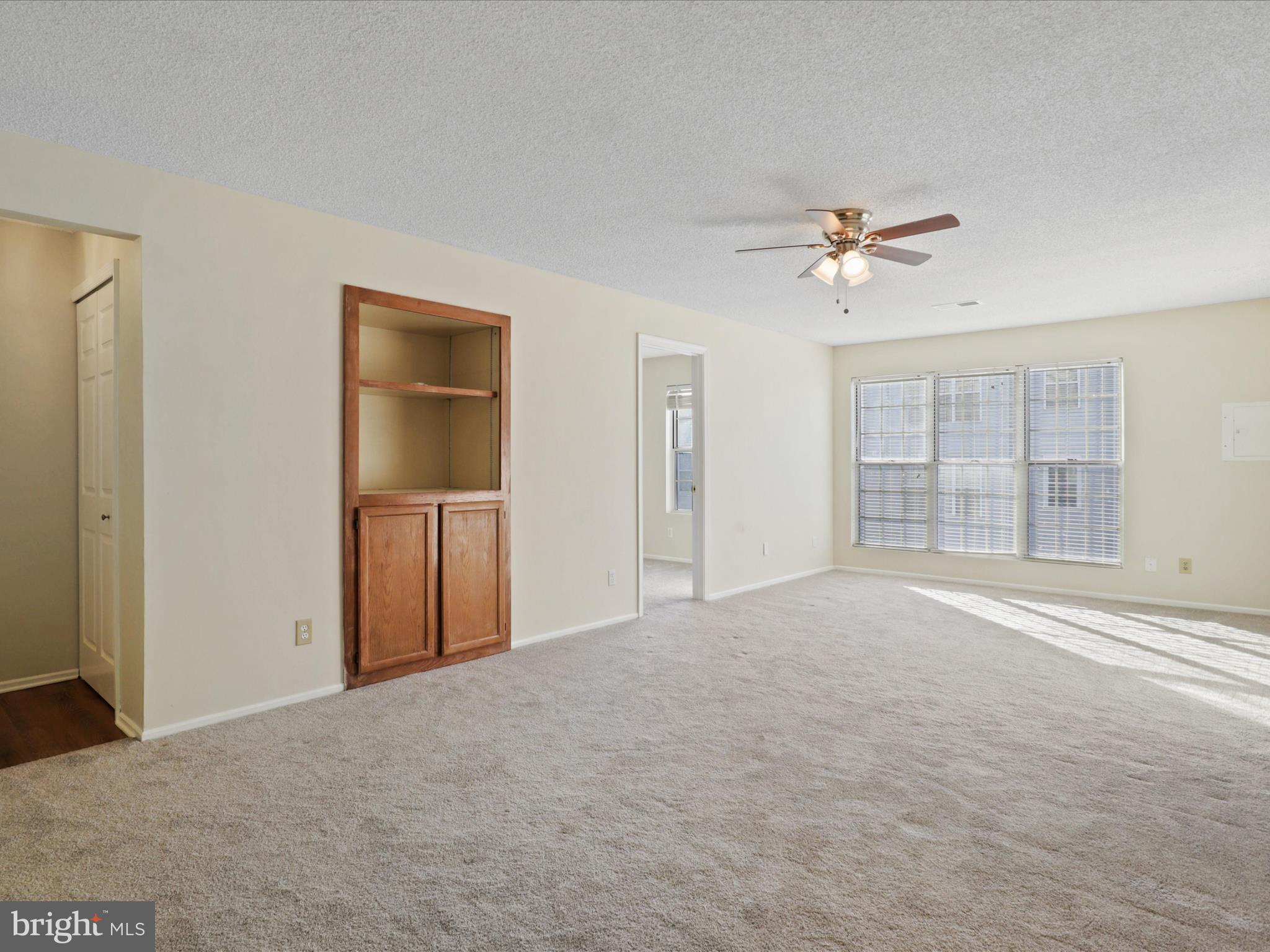 FOX CHASE/EXETER - Residential Lease