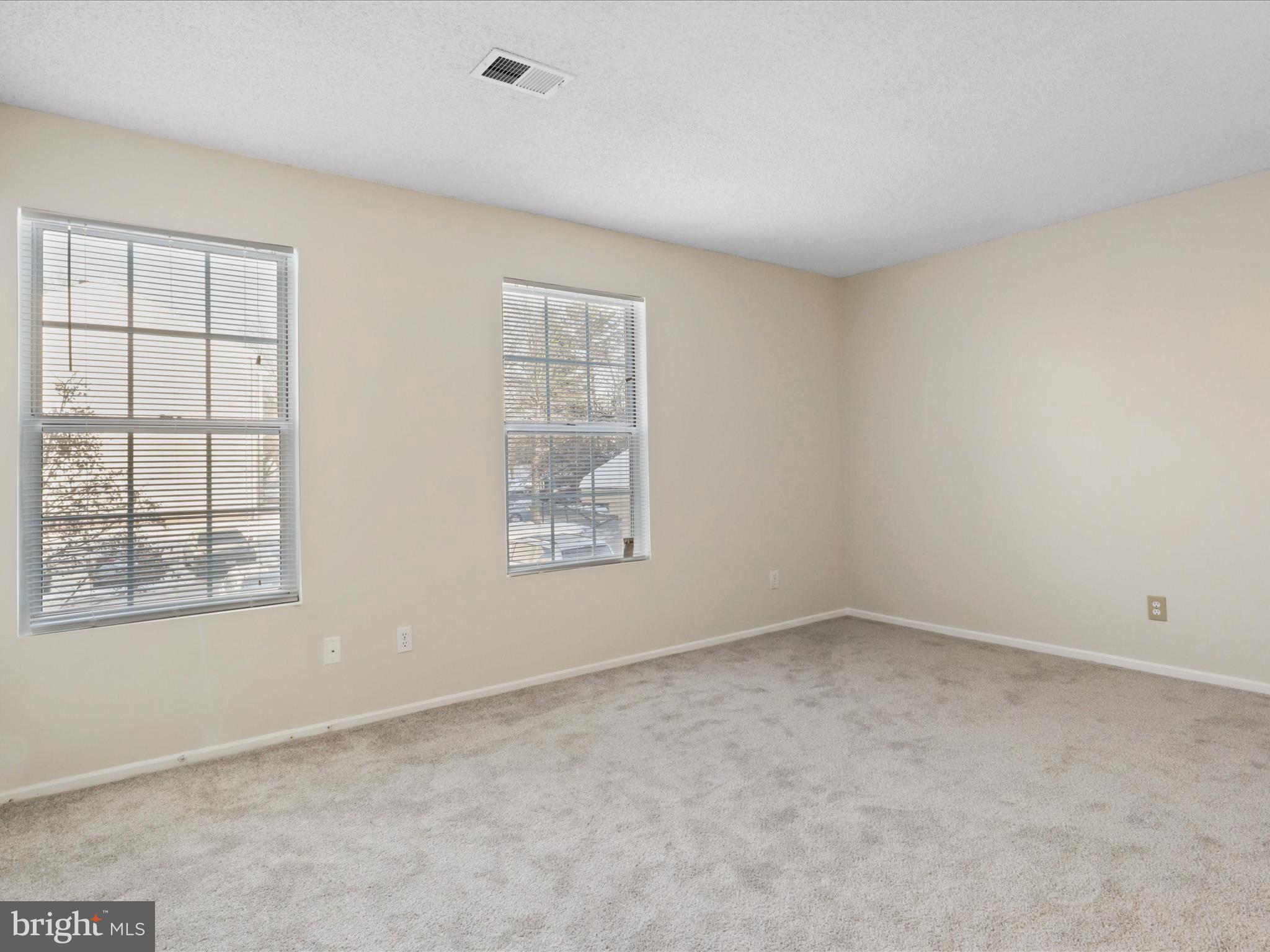 FOX CHASE/EXETER - Residential Lease