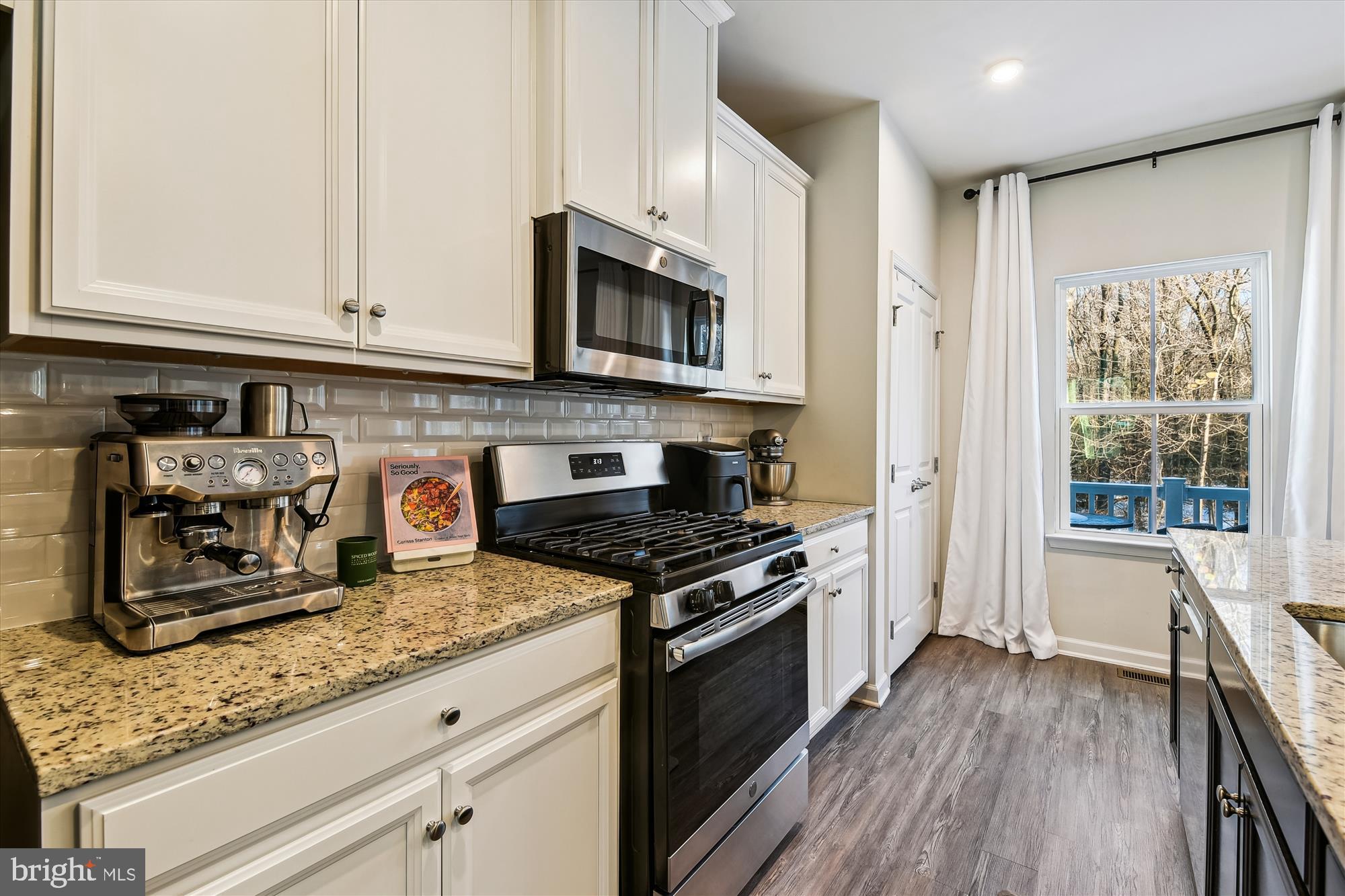 EDGEMERE/SPARROWS POINT - Residential Lease