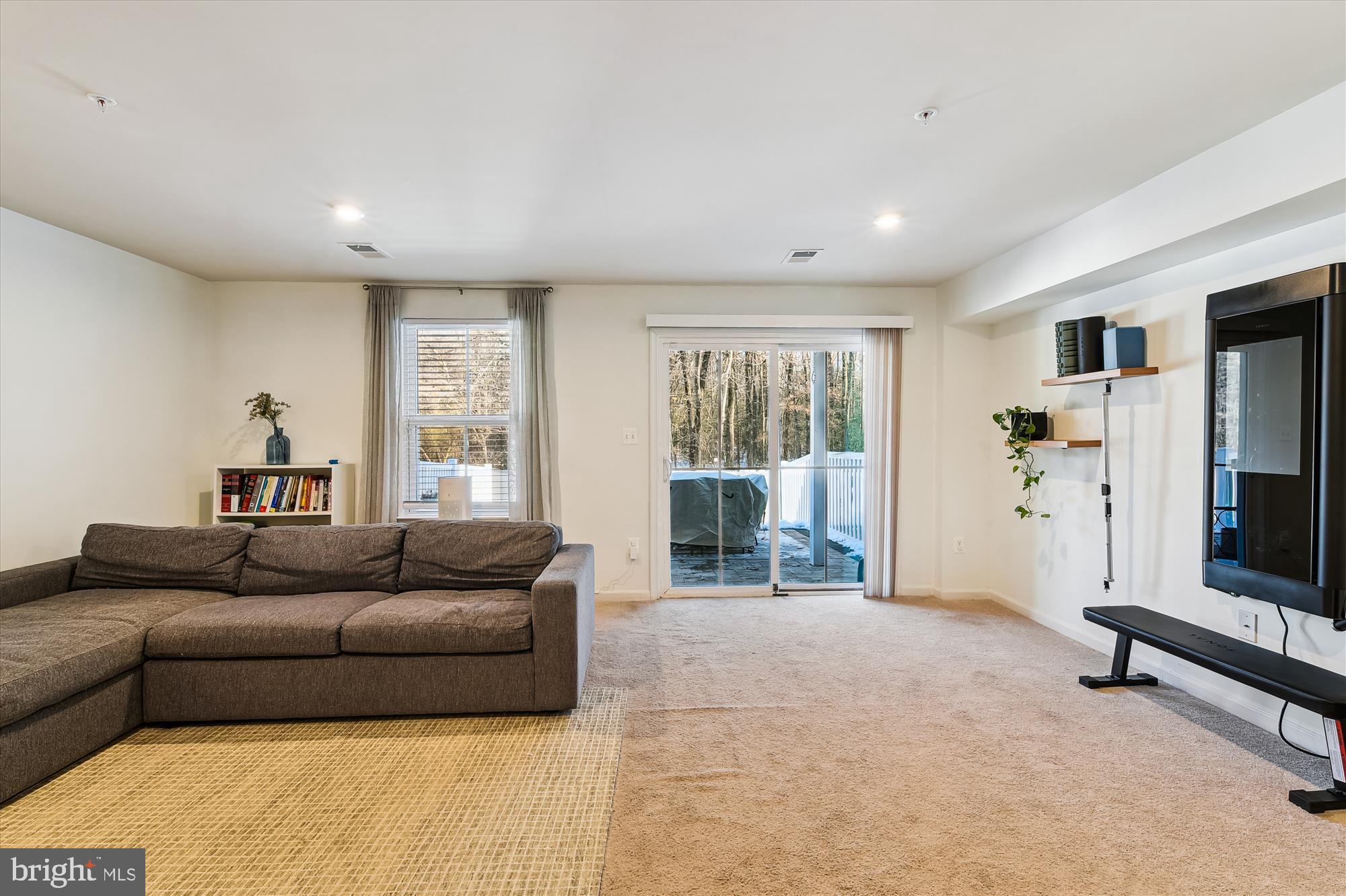 EDGEMERE/SPARROWS POINT - Residential Lease