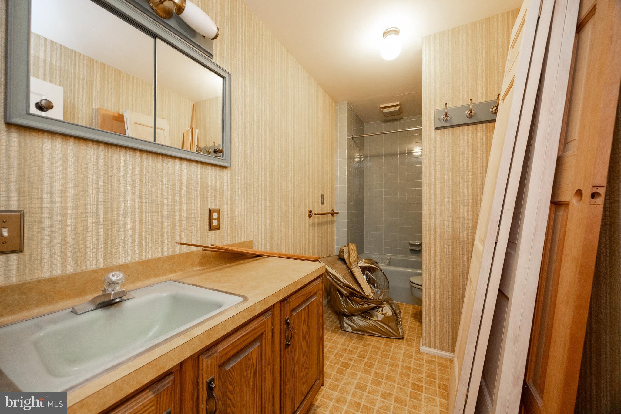 SPRINGFIELD - Residential