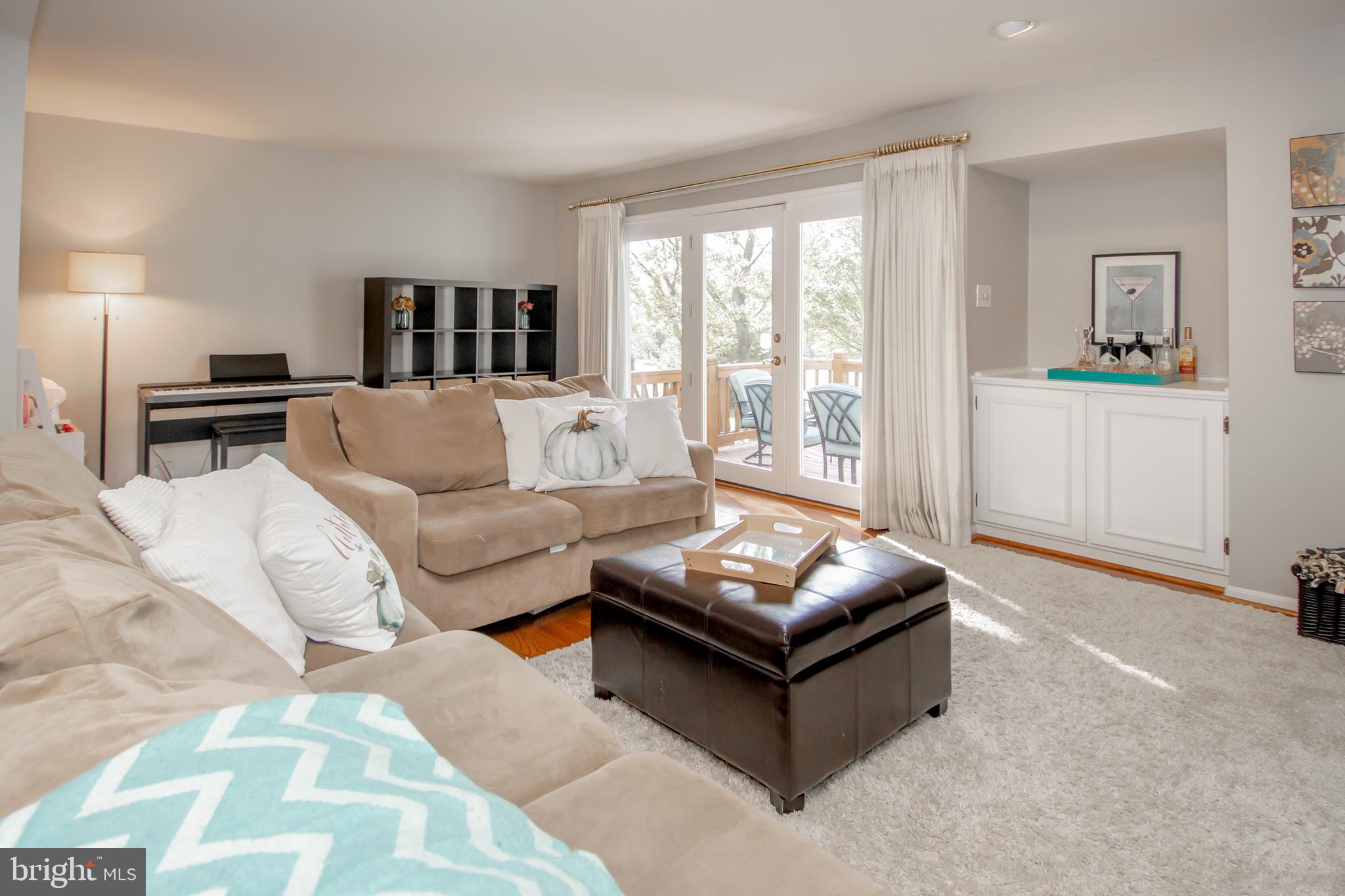 VILLAGE OF HARPERS CHOICE - Residential