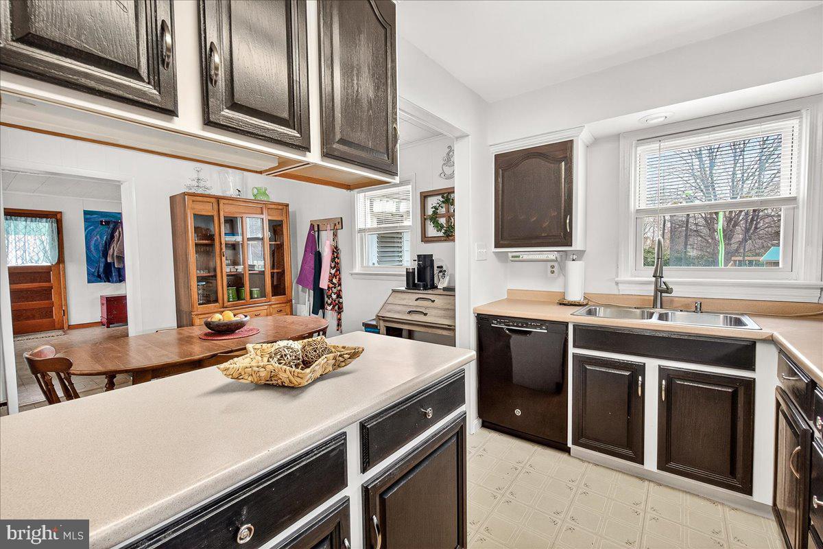 ST JAMES VILLAGE - Residential