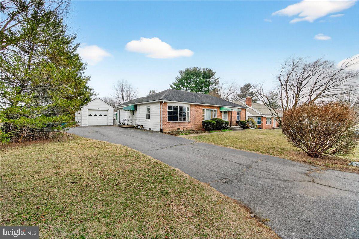 ST JAMES VILLAGE - Residential