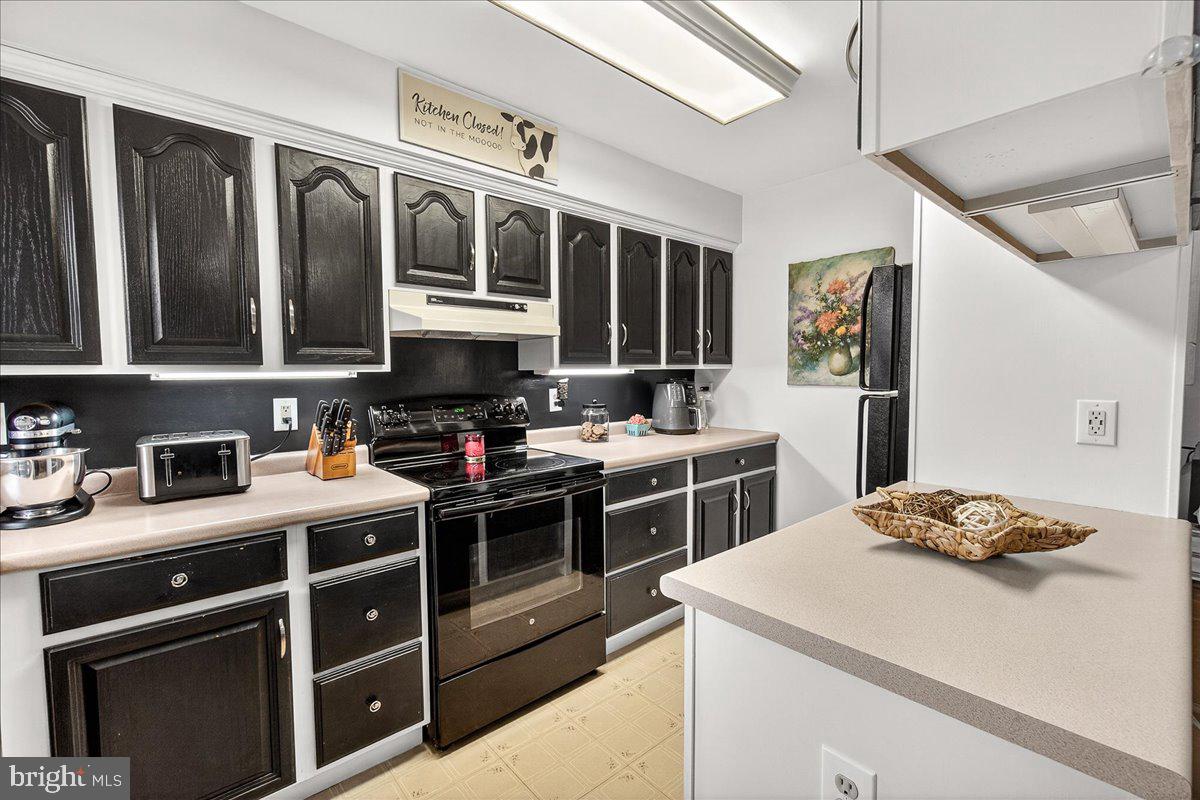 ST JAMES VILLAGE - Residential