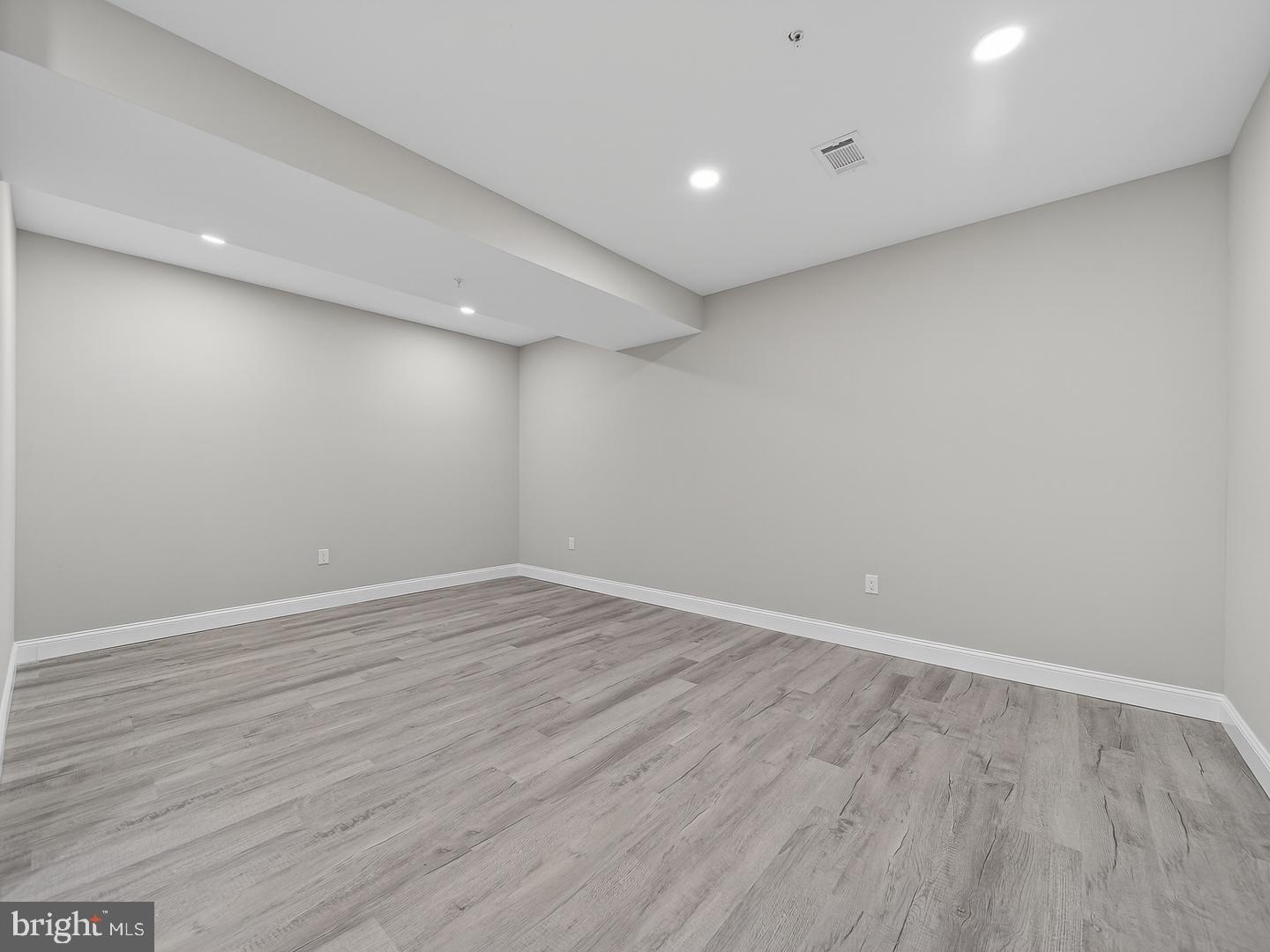 WOODBURN ESTATES - Residential