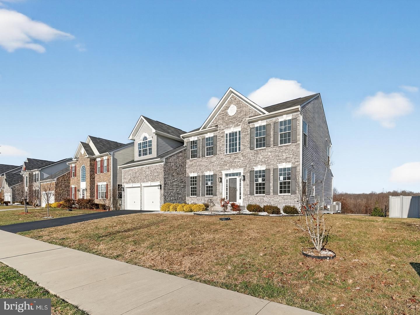 WOODBURN ESTATES - Residential