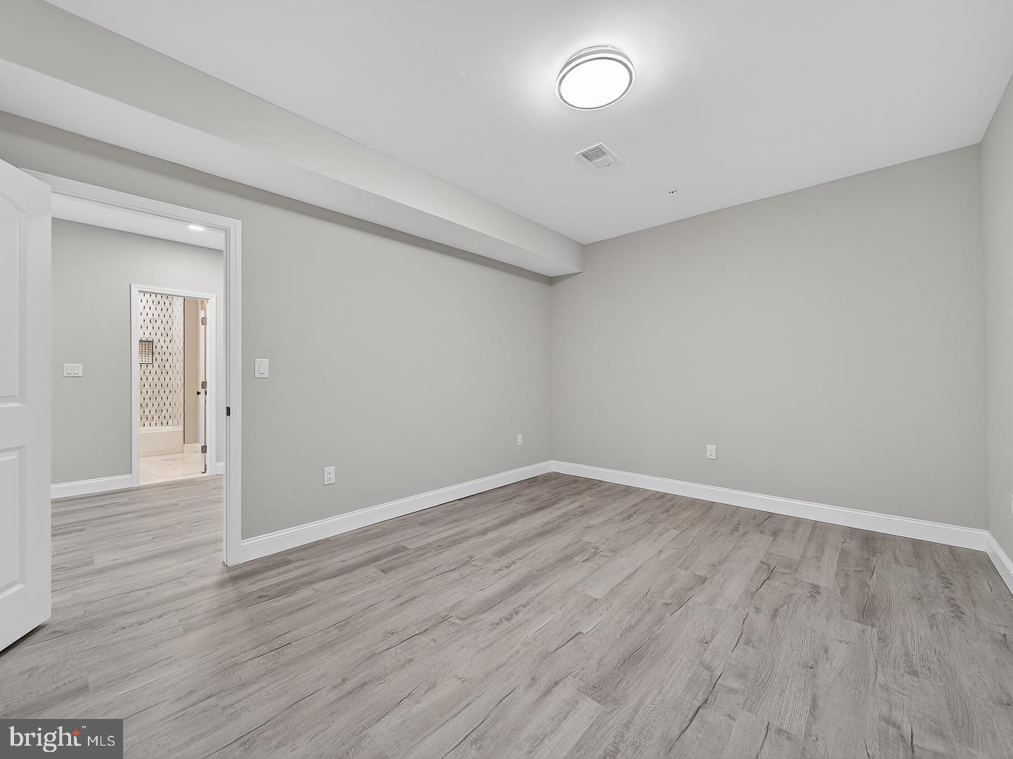 WOODBURN ESTATES - Residential