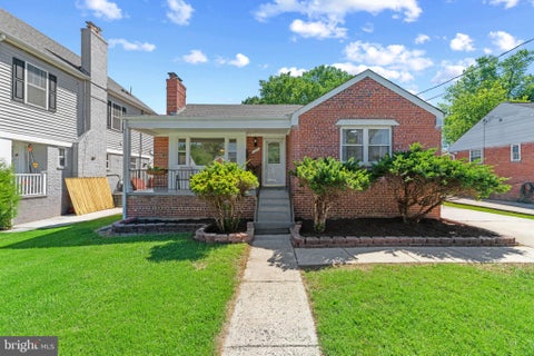 Homes For Sale - 10205 Douglas Avenue<br/> SILVER SPRING, MD 20902