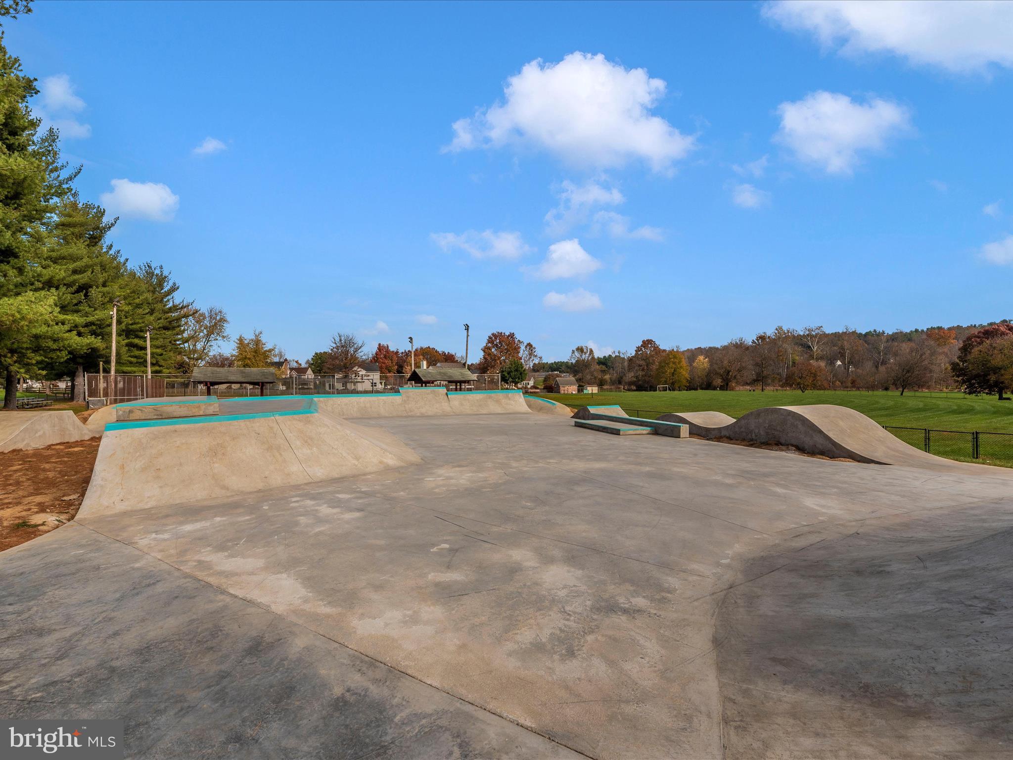 ROSEWOOD - Residential