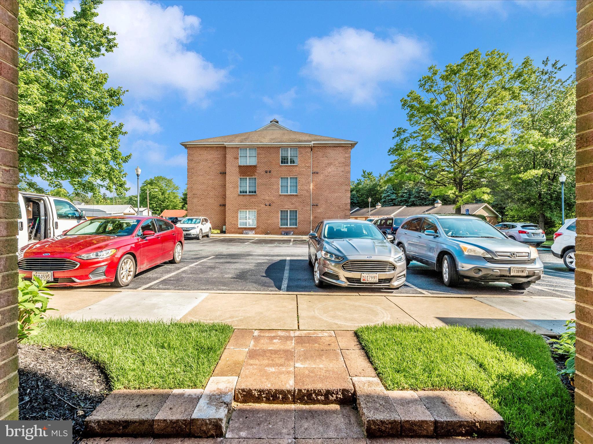 ROSEWOOD - Residential