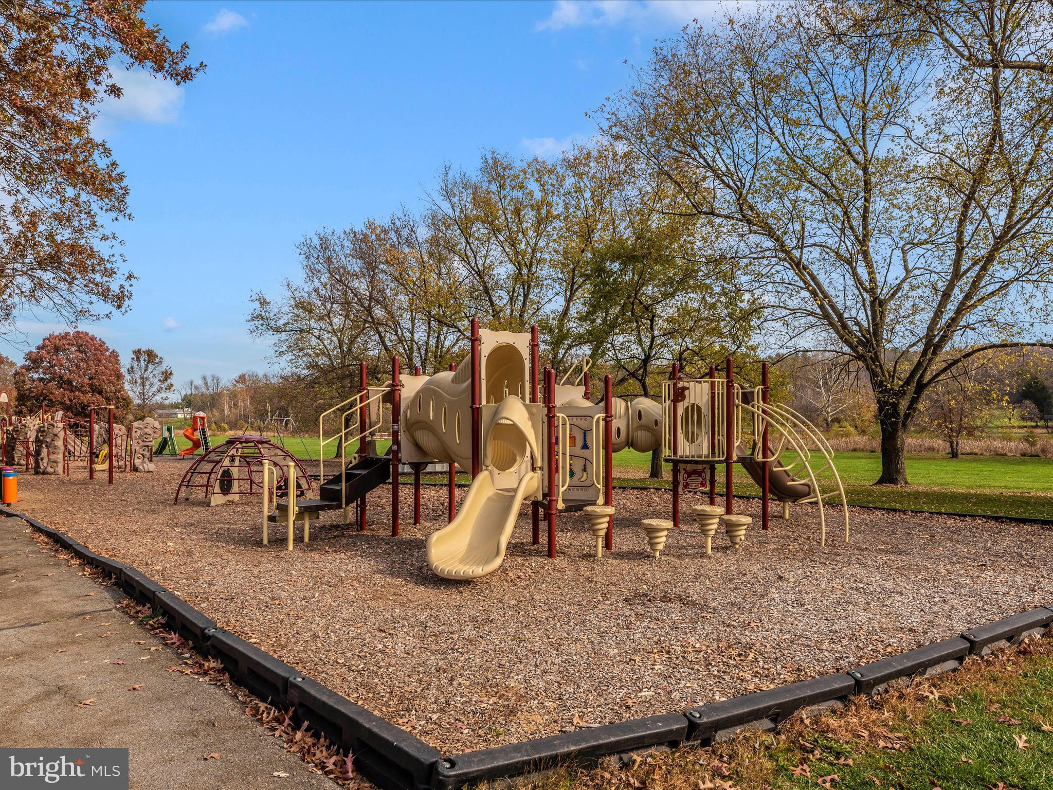 ROSEWOOD - Residential