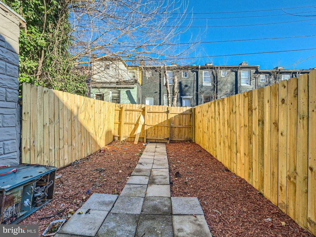 WEST BALTIMORE - Residential Lease