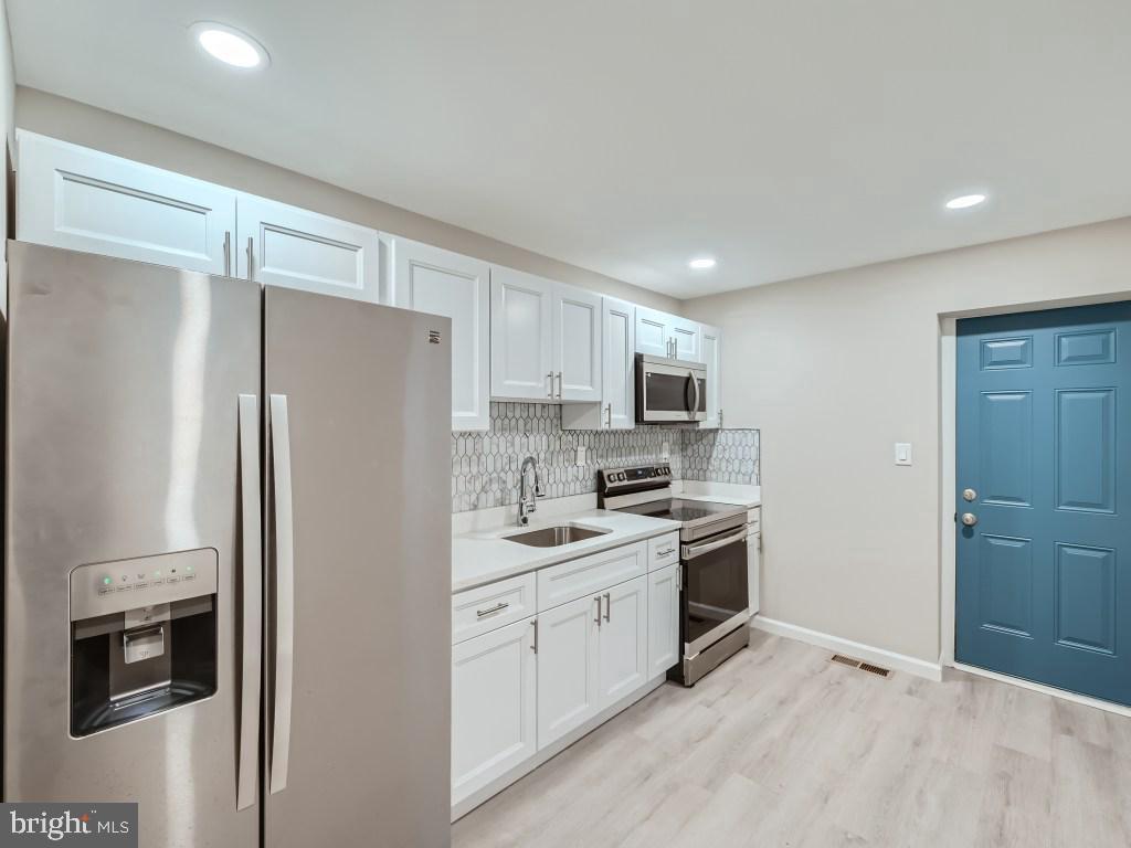 WEST BALTIMORE - Residential Lease