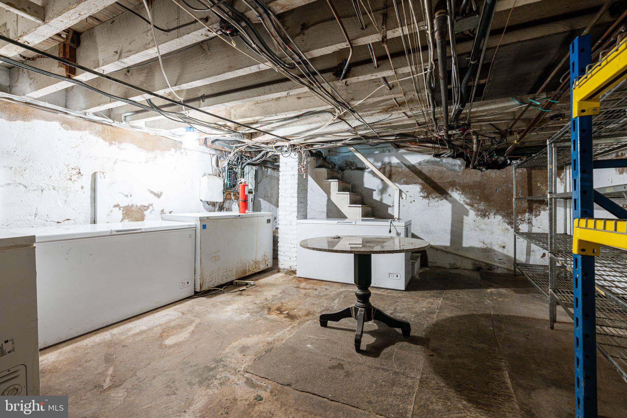 OVERBROOK PARK - Commercial Lease