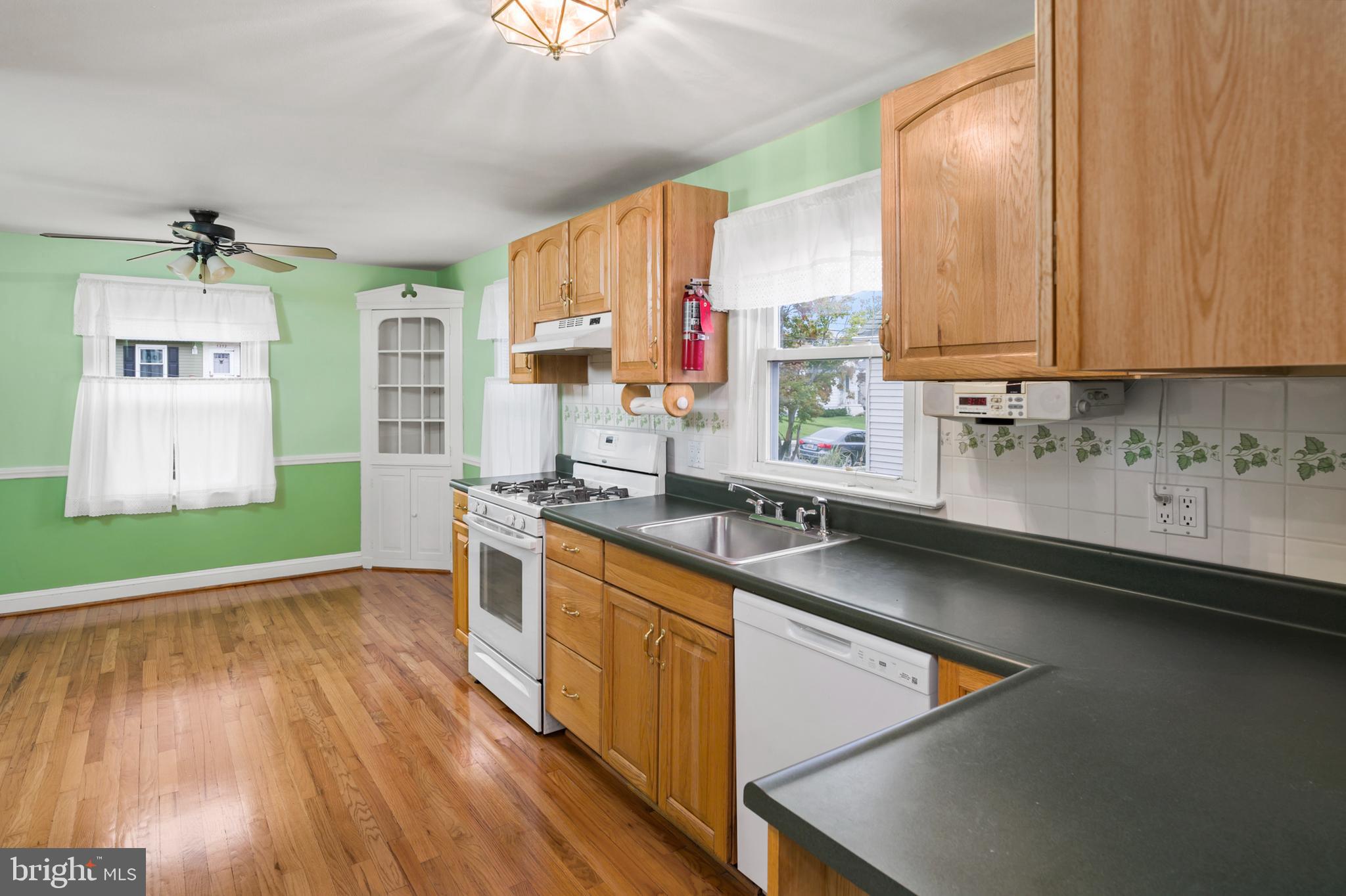 LINDEN HEIGHTS - Residential