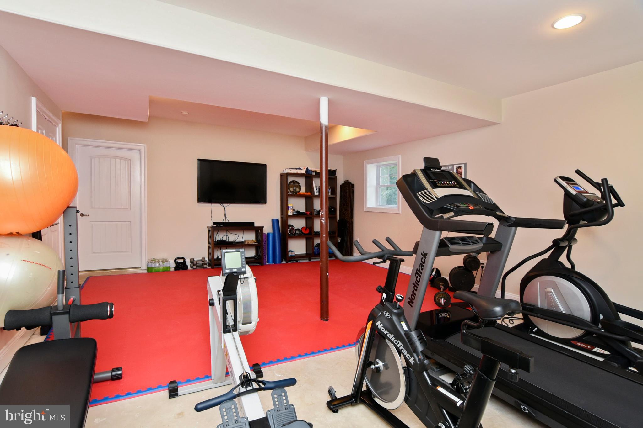 THE MEADOWS AT DAHLGREN - Residential