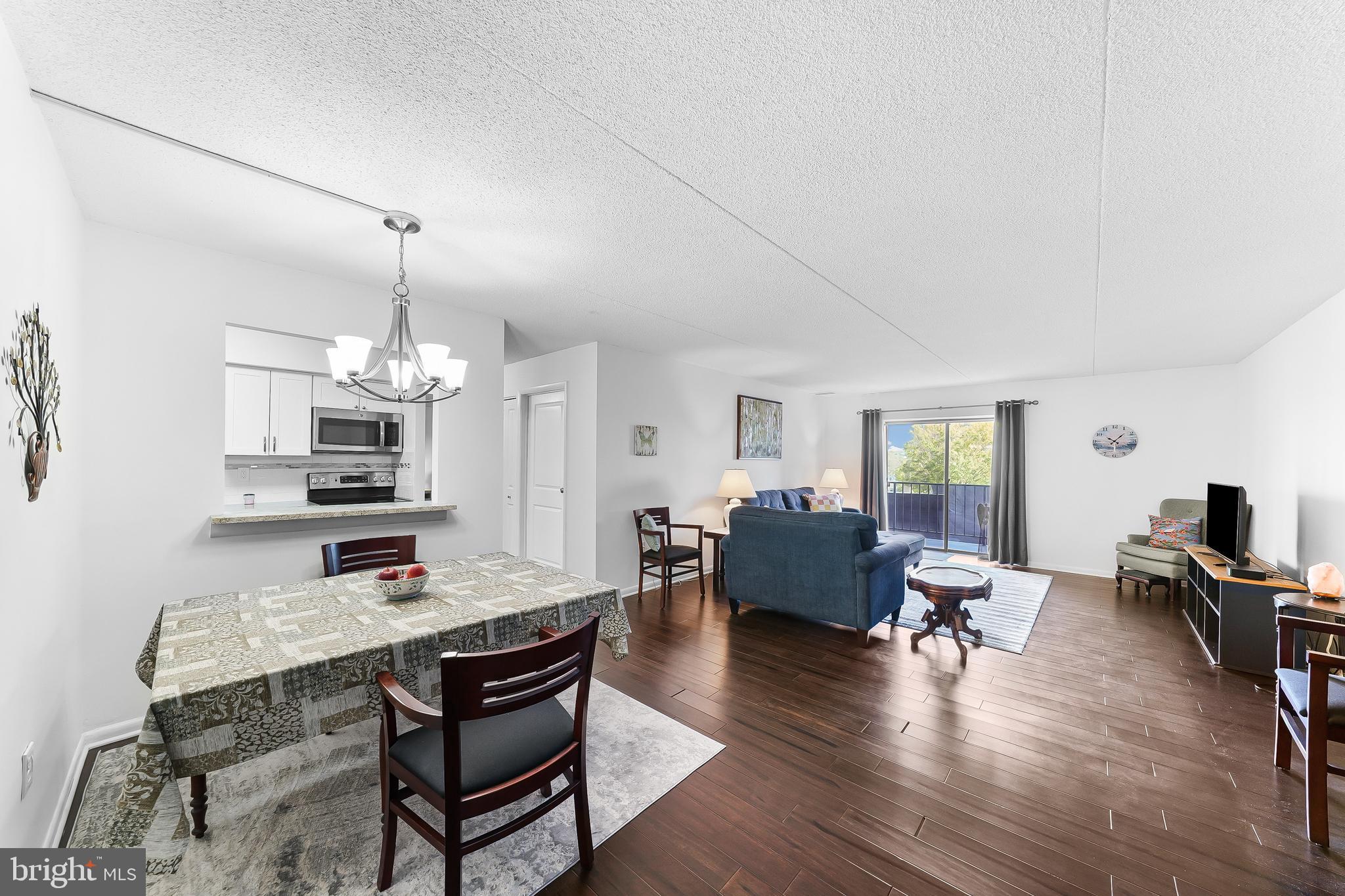 VALLEY FORGE TOWER - Residential