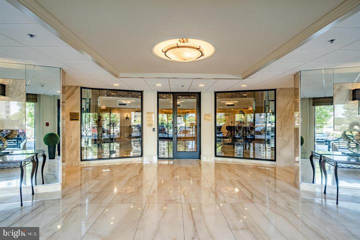 10219 VALLEY FORGE CIRCLE