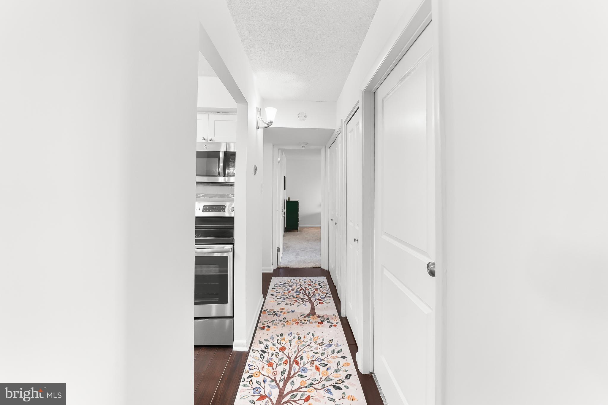 VALLEY FORGE TOWER - Residential